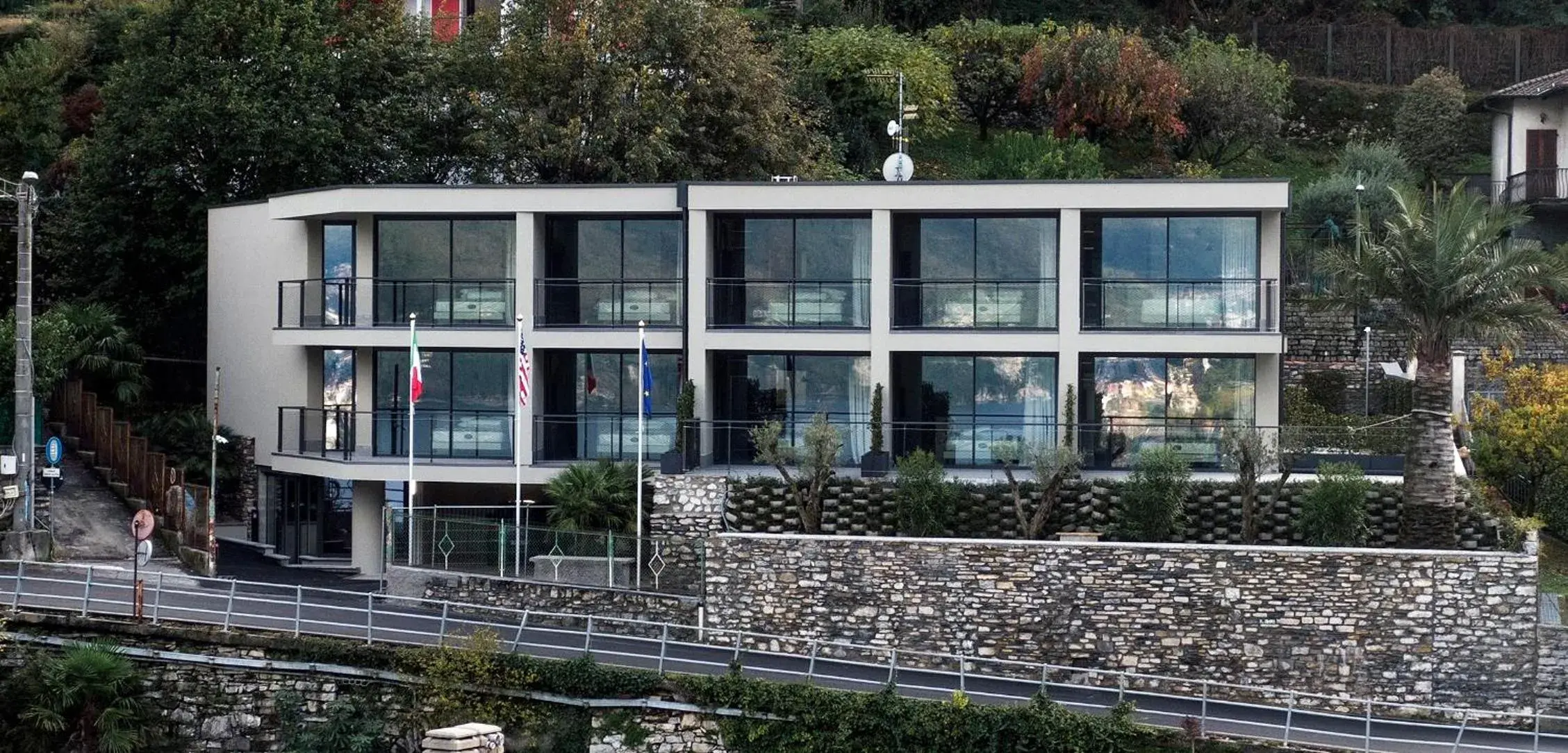 Property building in Hotel Lago Property building in Hotel Lago