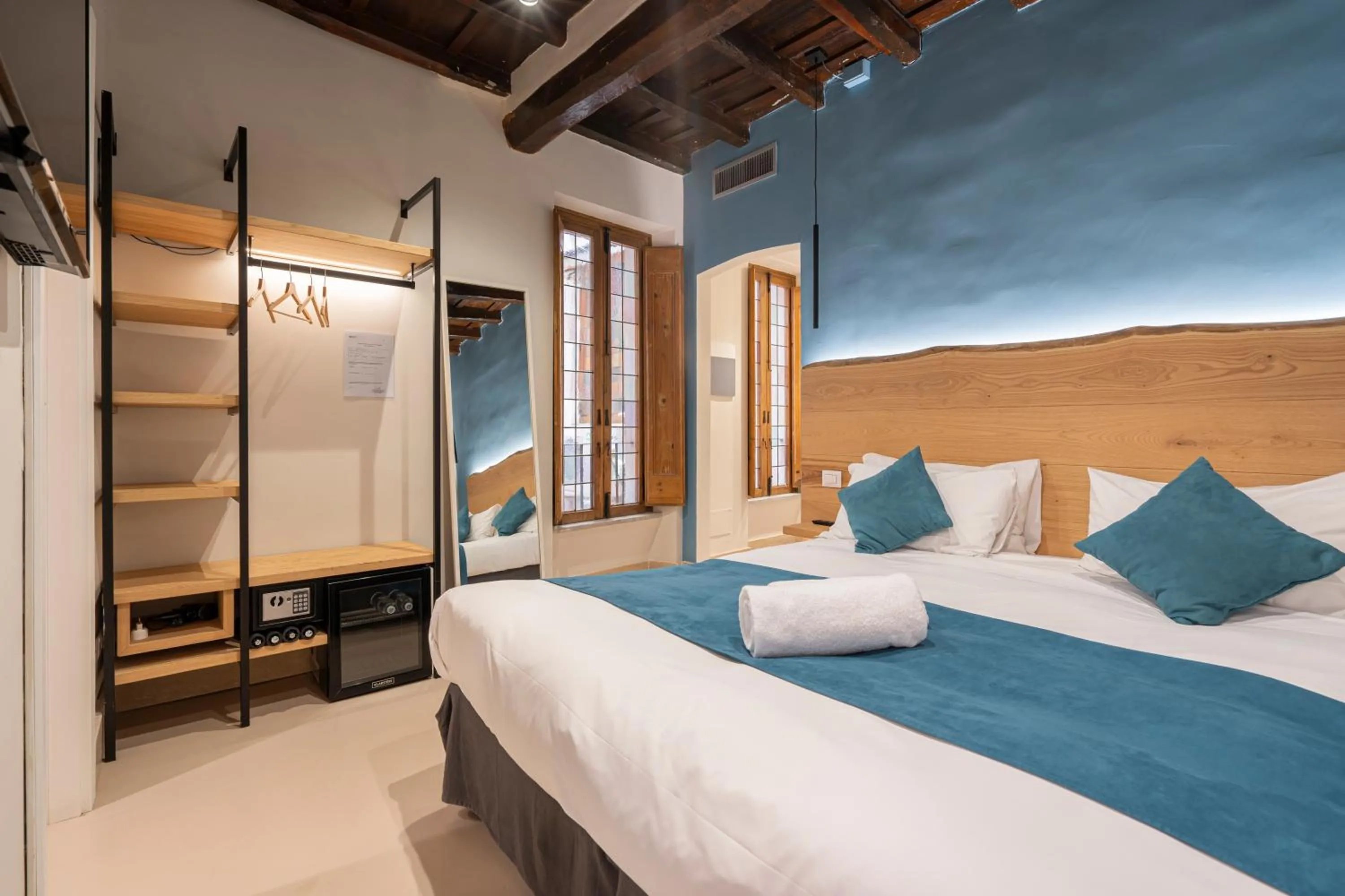 Bedroom, Bed in Campo de' Fiori 34