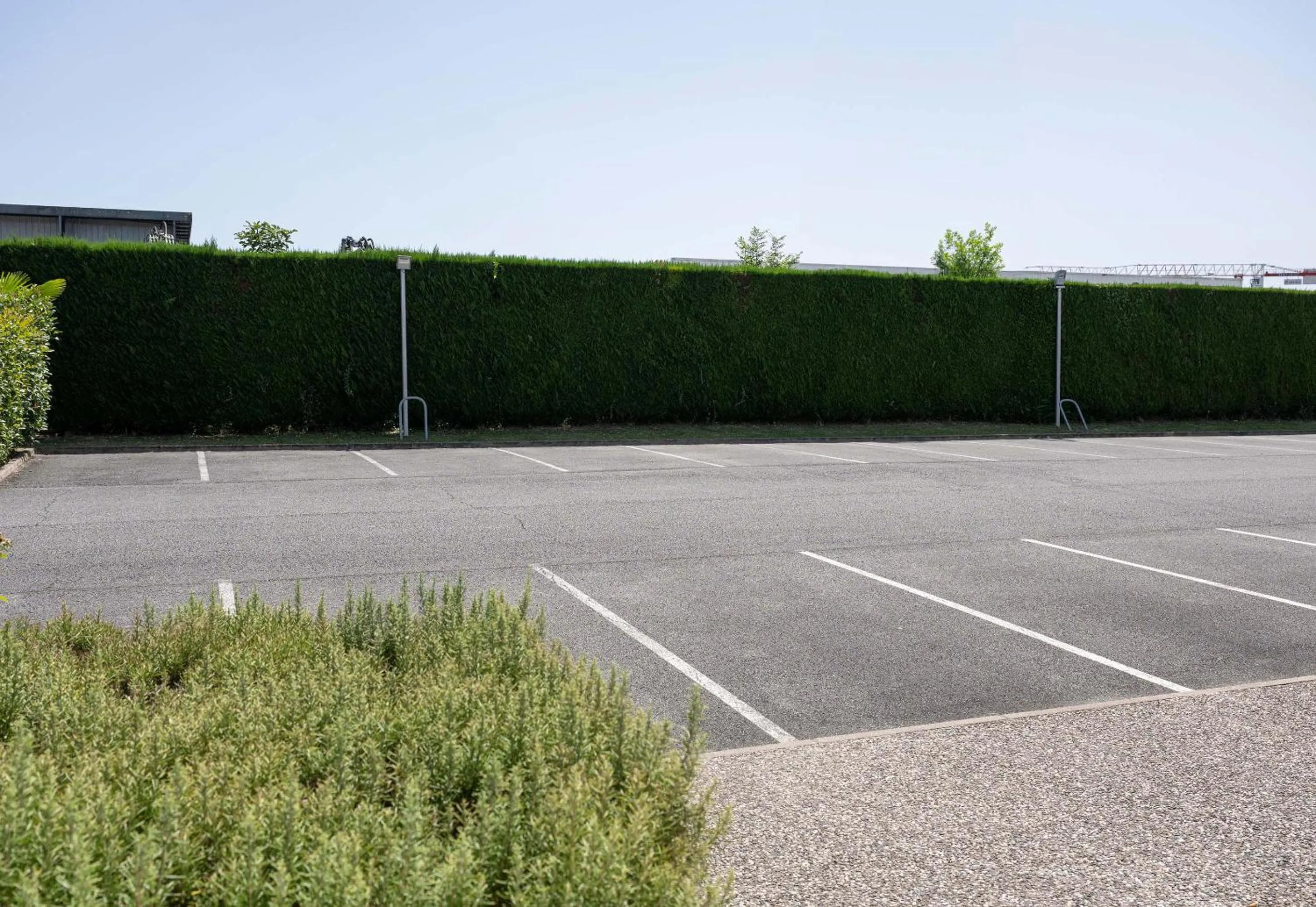 Parking in B&B HOTEL Pau Lescar