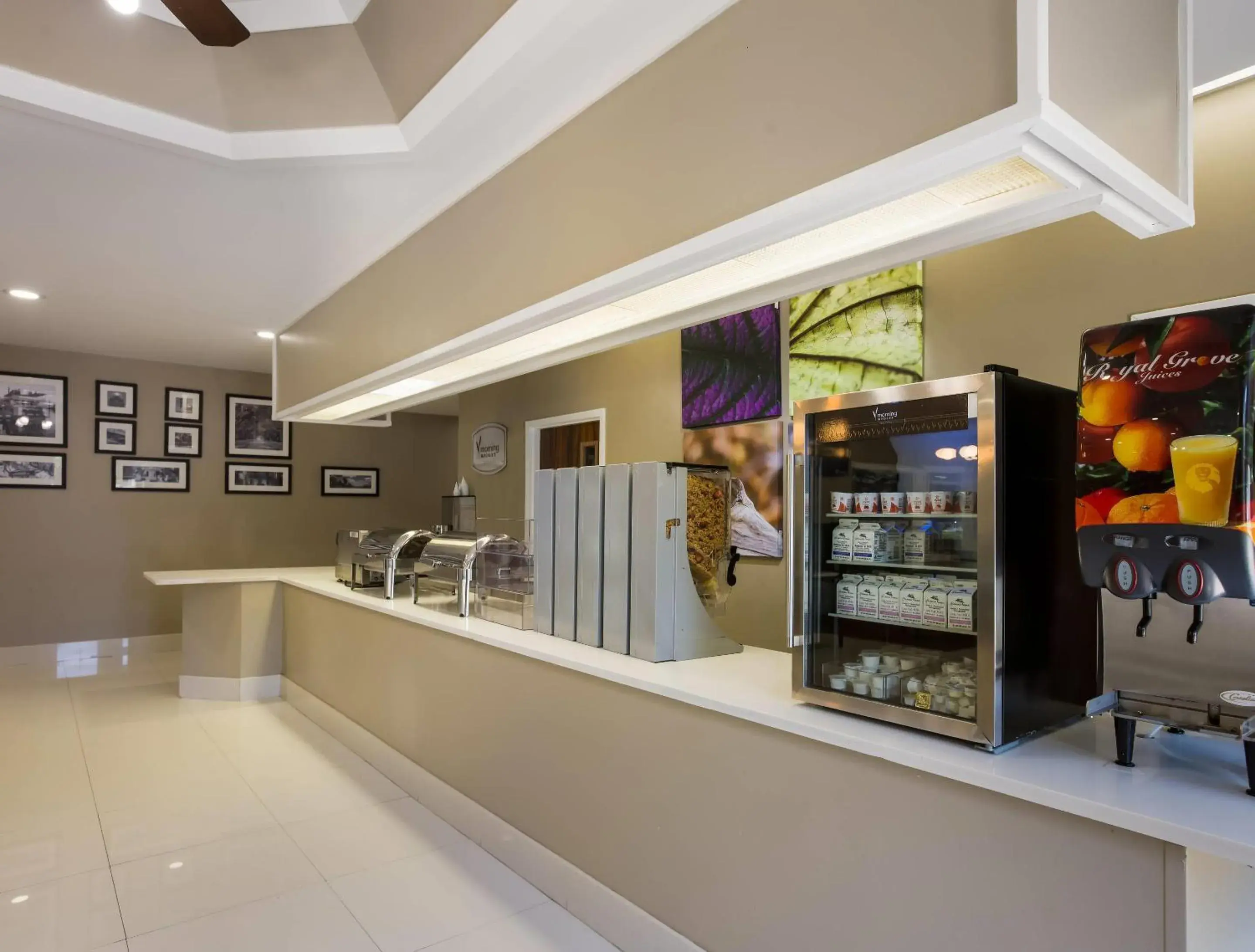 Breakfast in Sleep Inn Savannah Midtown Breakfast in Sleep Inn Savannah Midtown