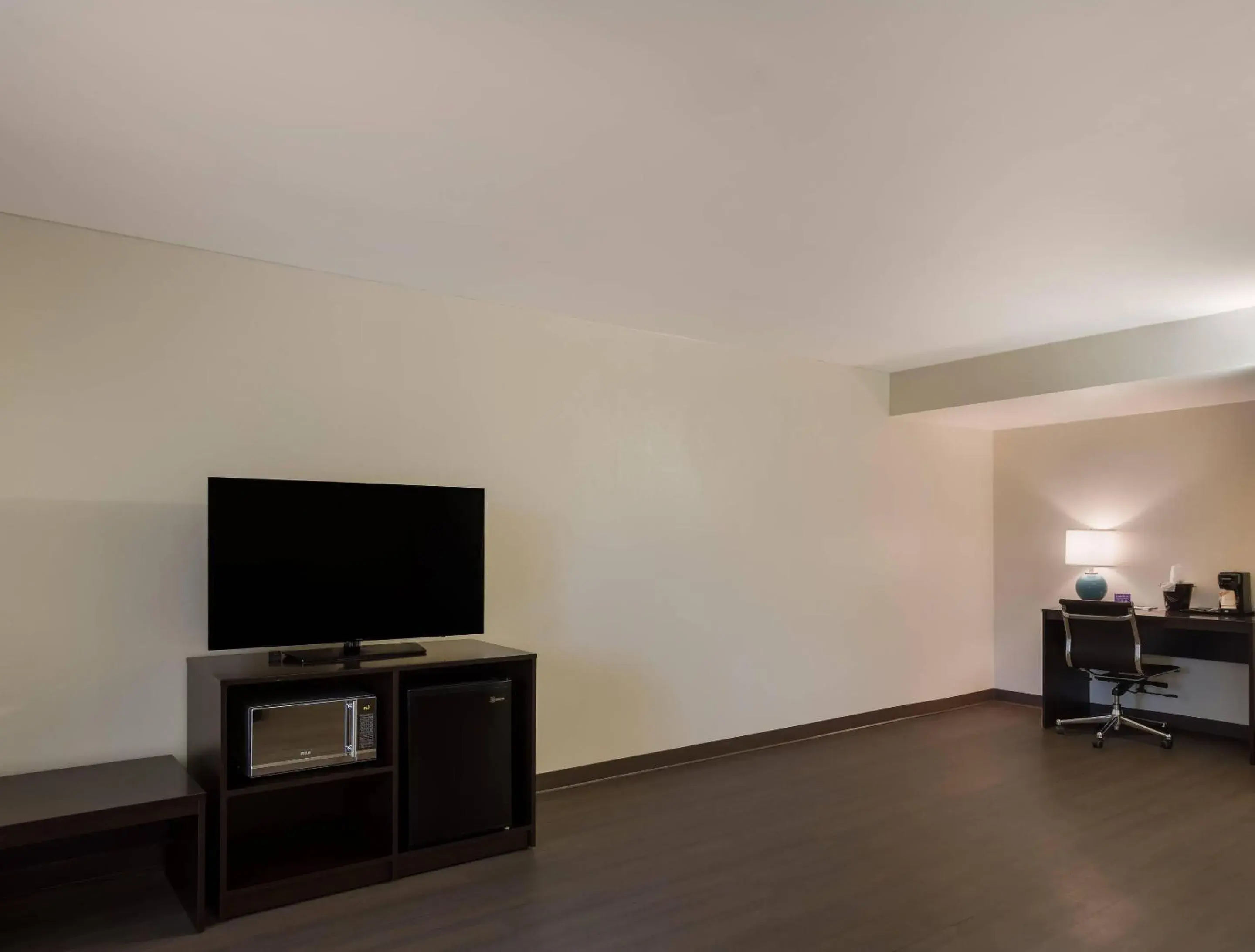 Bedroom in Sleep Inn Savannah Midtown Bedroom in Sleep Inn Savannah Midtown