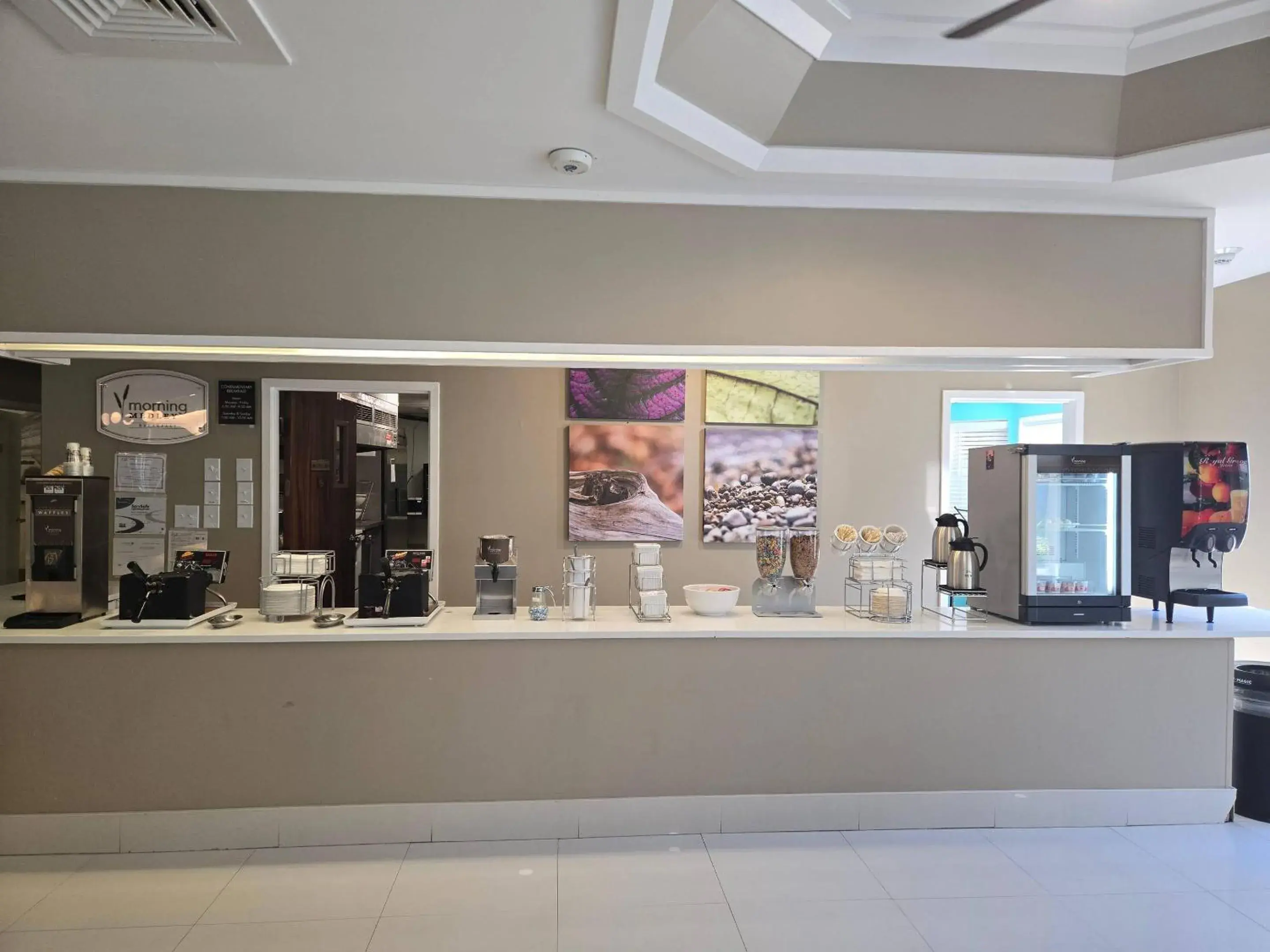 Breakfast in Sleep Inn Savannah Midtown Breakfast in Sleep Inn Savannah Midtown