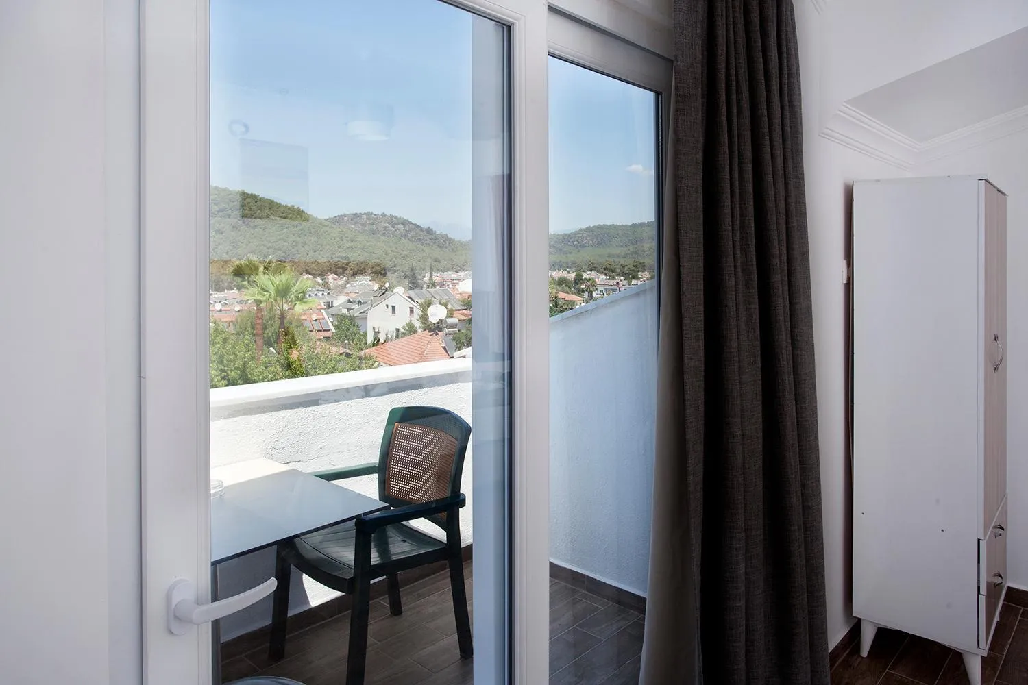 Balcony/Terrace in London Hotel