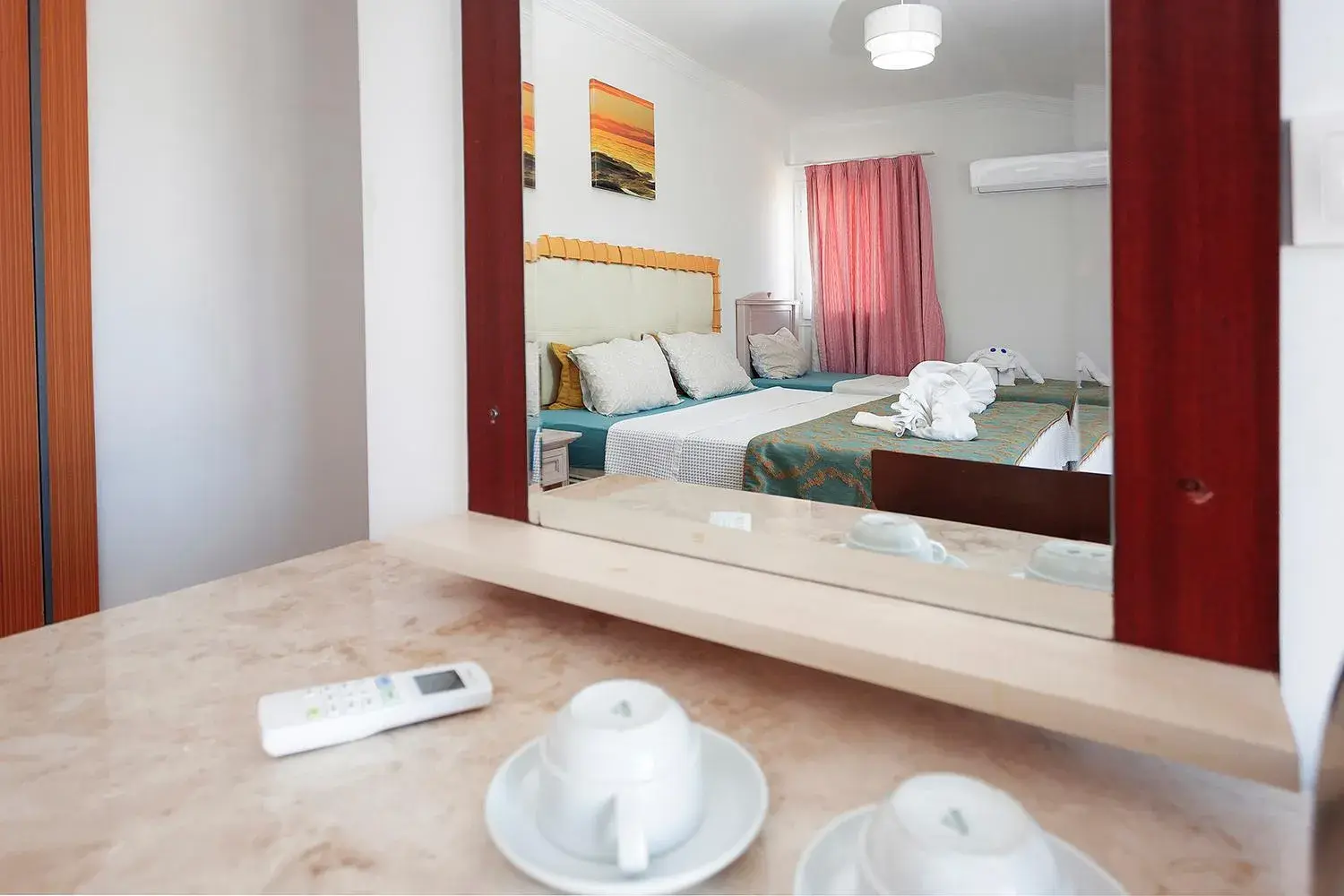 Bed in London Hotel Bed in London Hotel