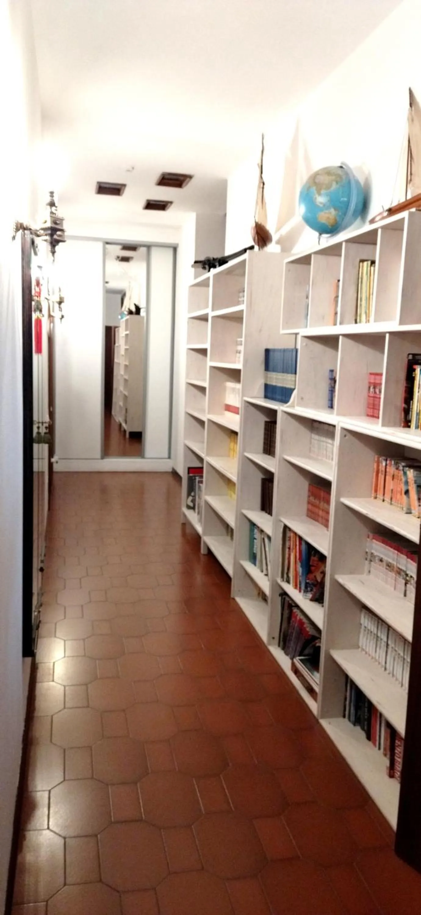 Library in VILLA MOLINELLA