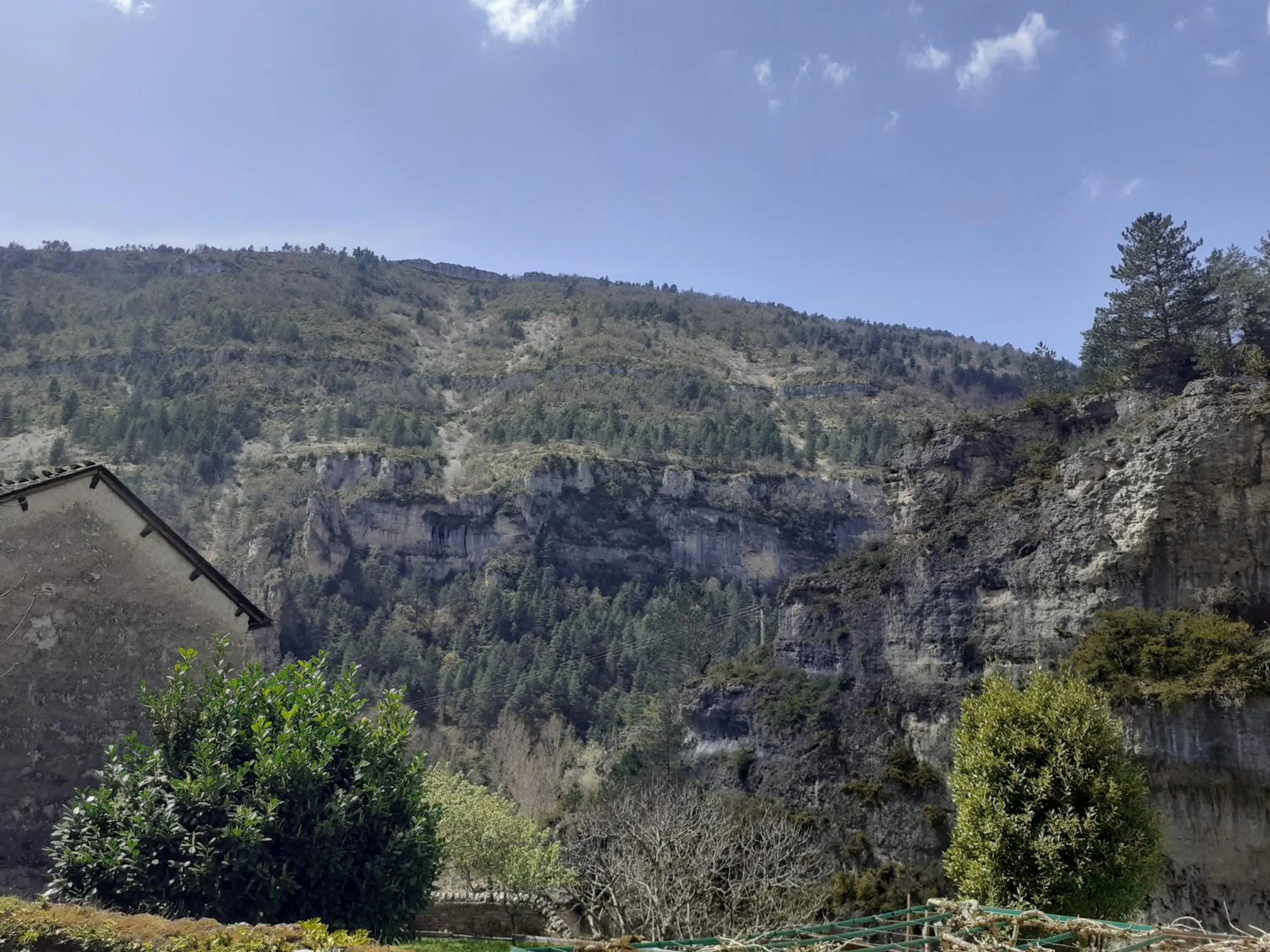Natural landscape in Logis Hôtel restaurant Auberge de la Cascade