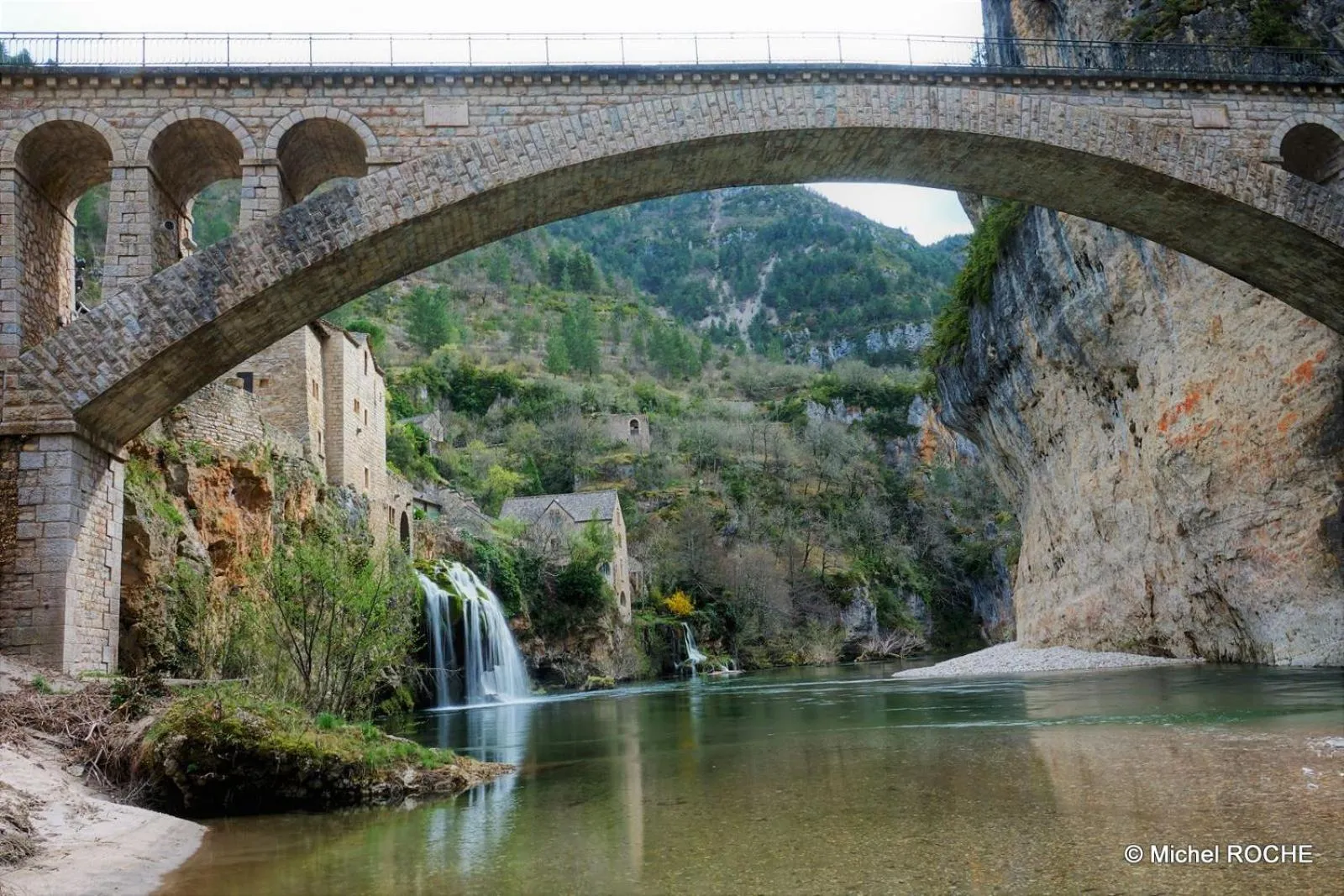 Beach in Logis Hôtel restaurant Auberge de la Cascade