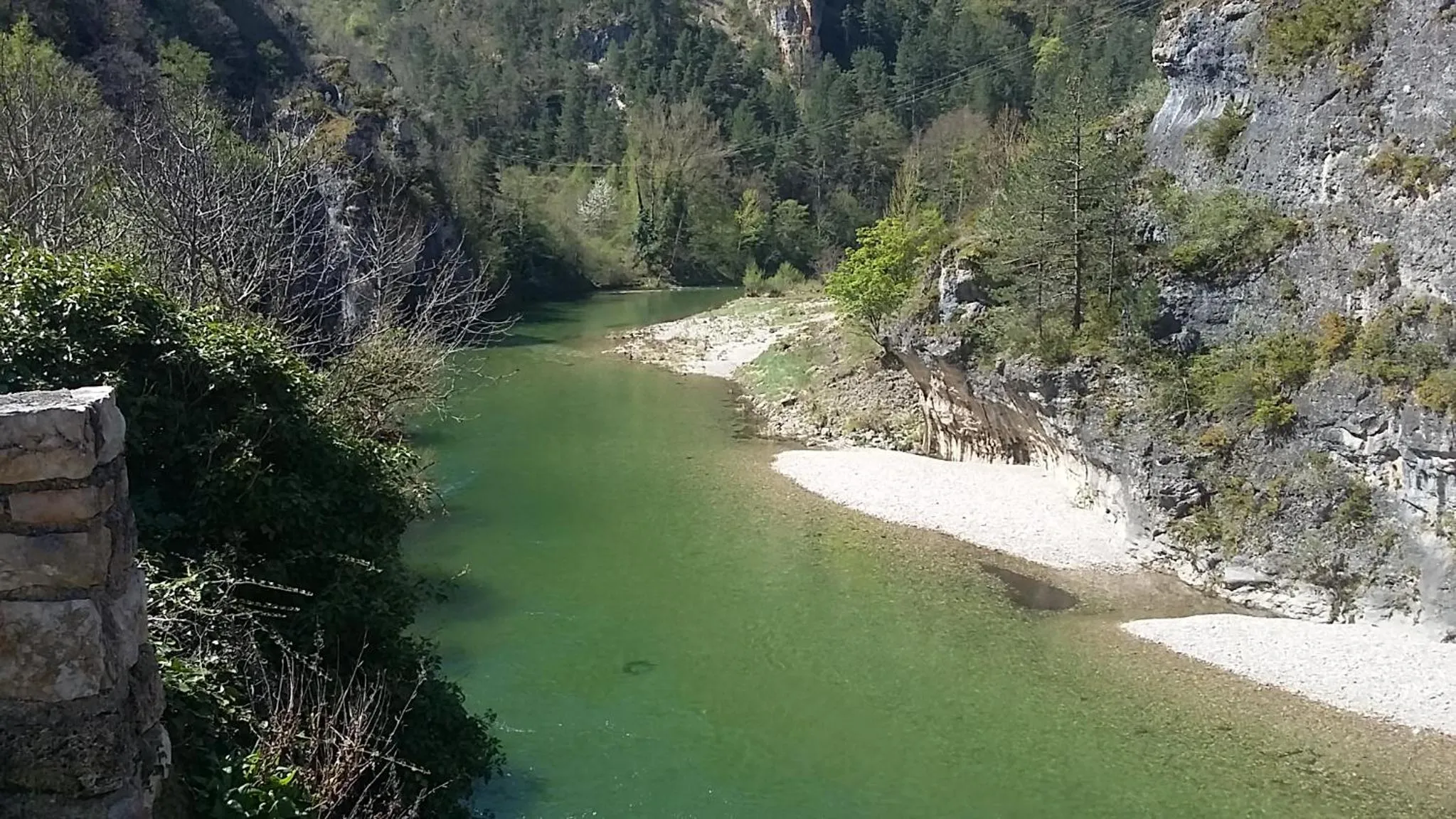 Natural landscape in Logis Hôtel restaurant Auberge de la Cascade