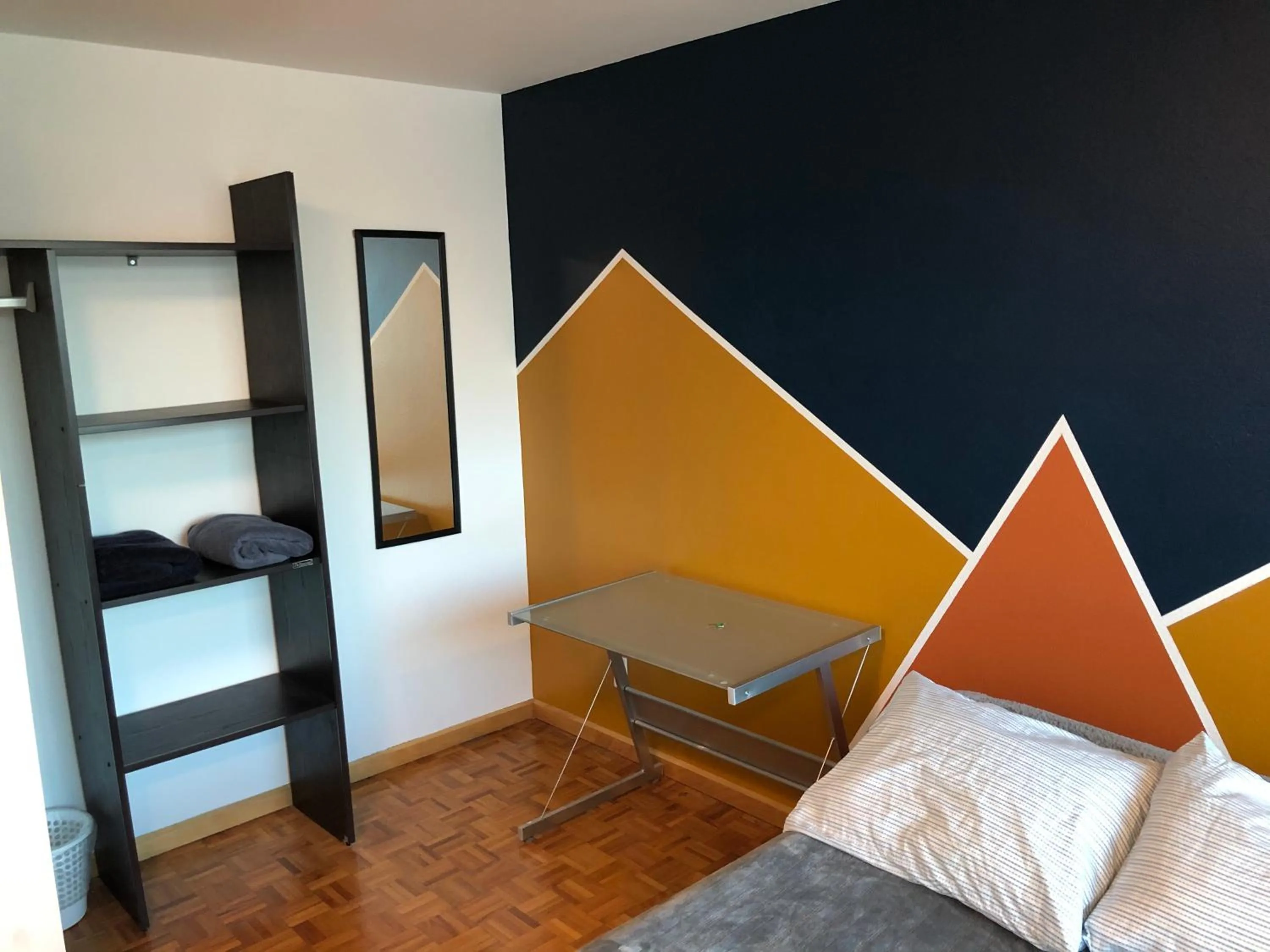 Bedroom, Bed in Caravansaro Vazquez de Mella 347 Polanco