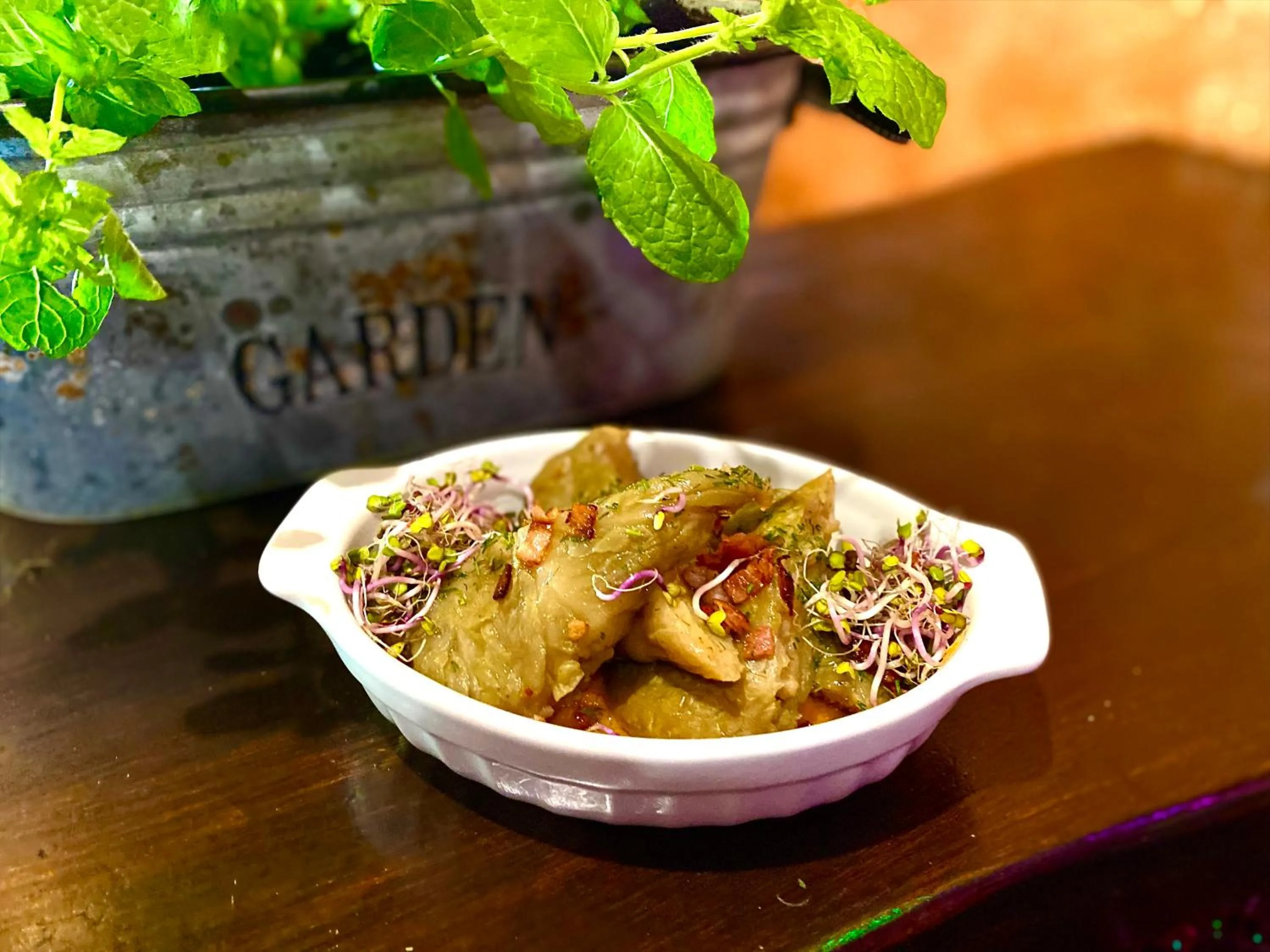 Restaurant/places to eat in Troll