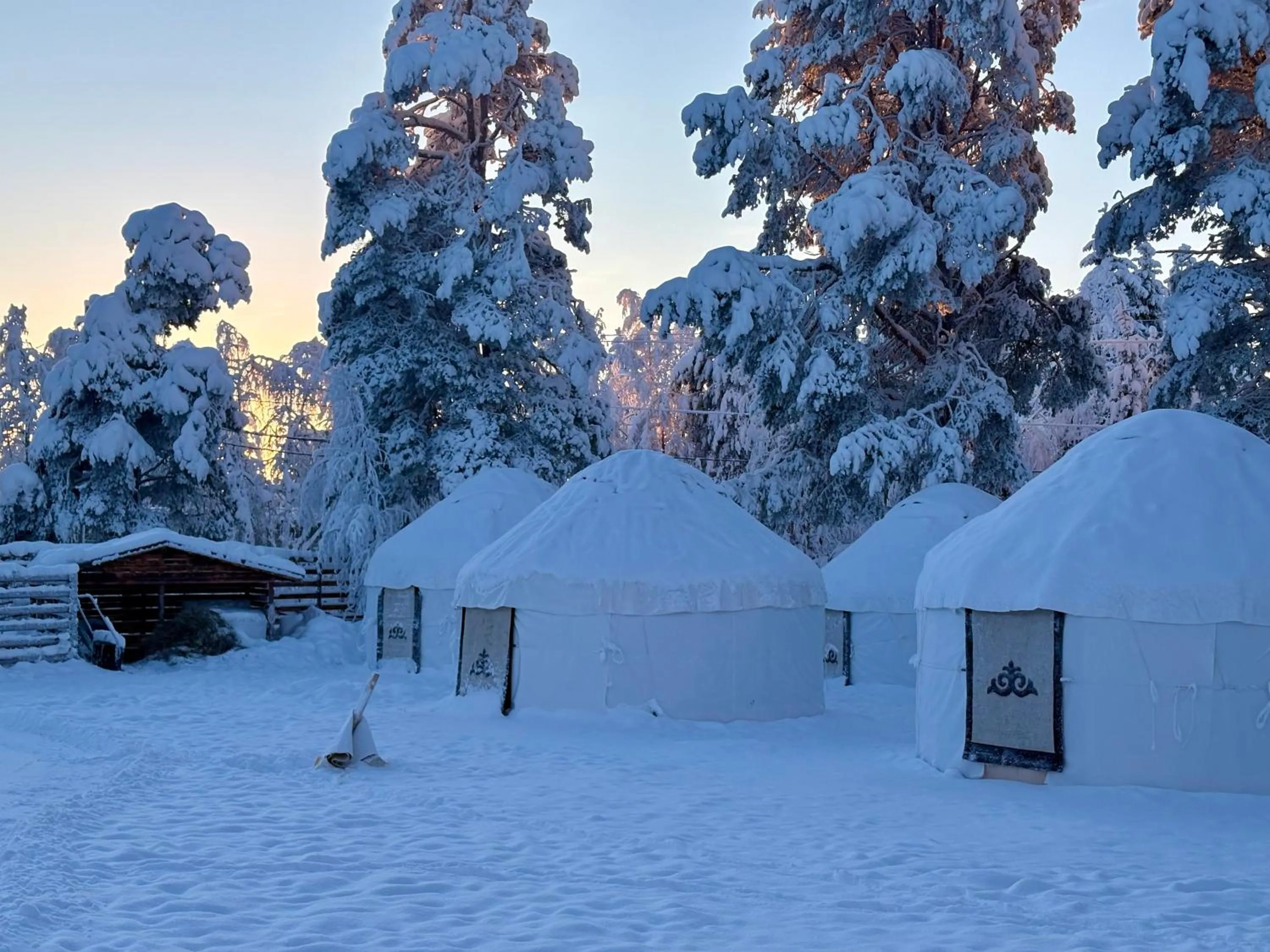 Property building in Arctic Shaman Adventures -Jurtta