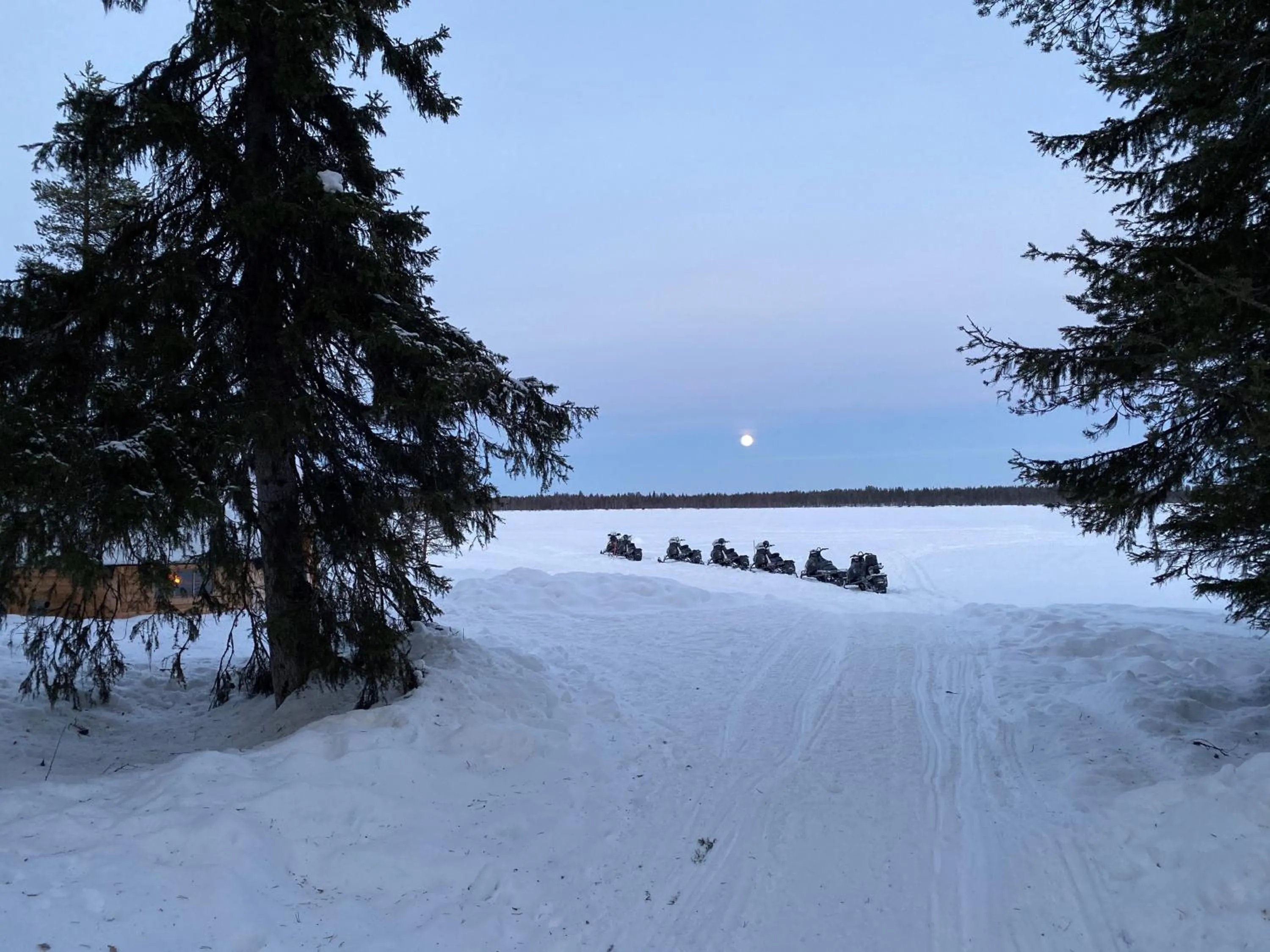 Beach in Arctic Shaman Adventures -Jurtta