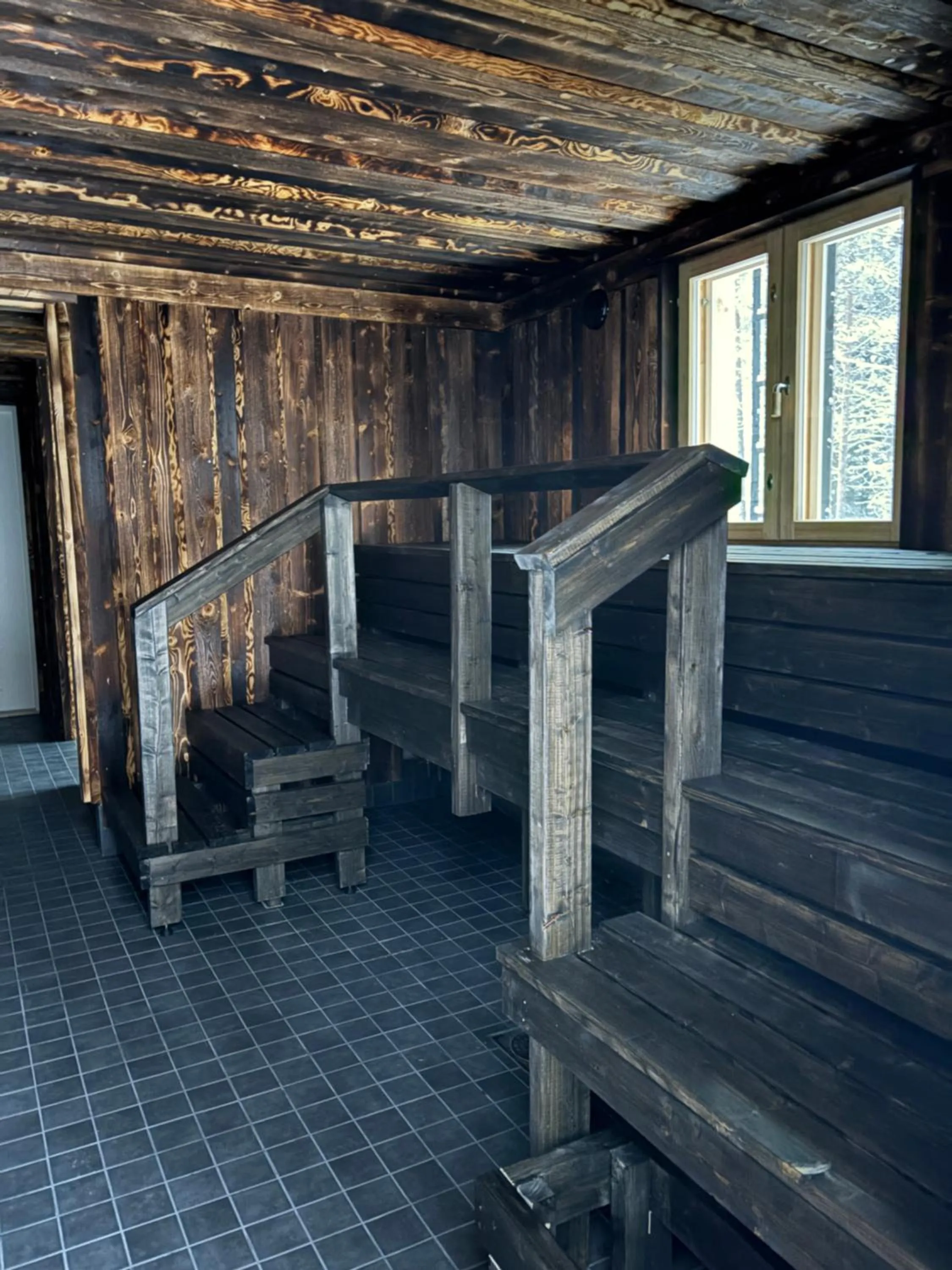 Sauna in Arctic Shaman Adventures -Jurtta