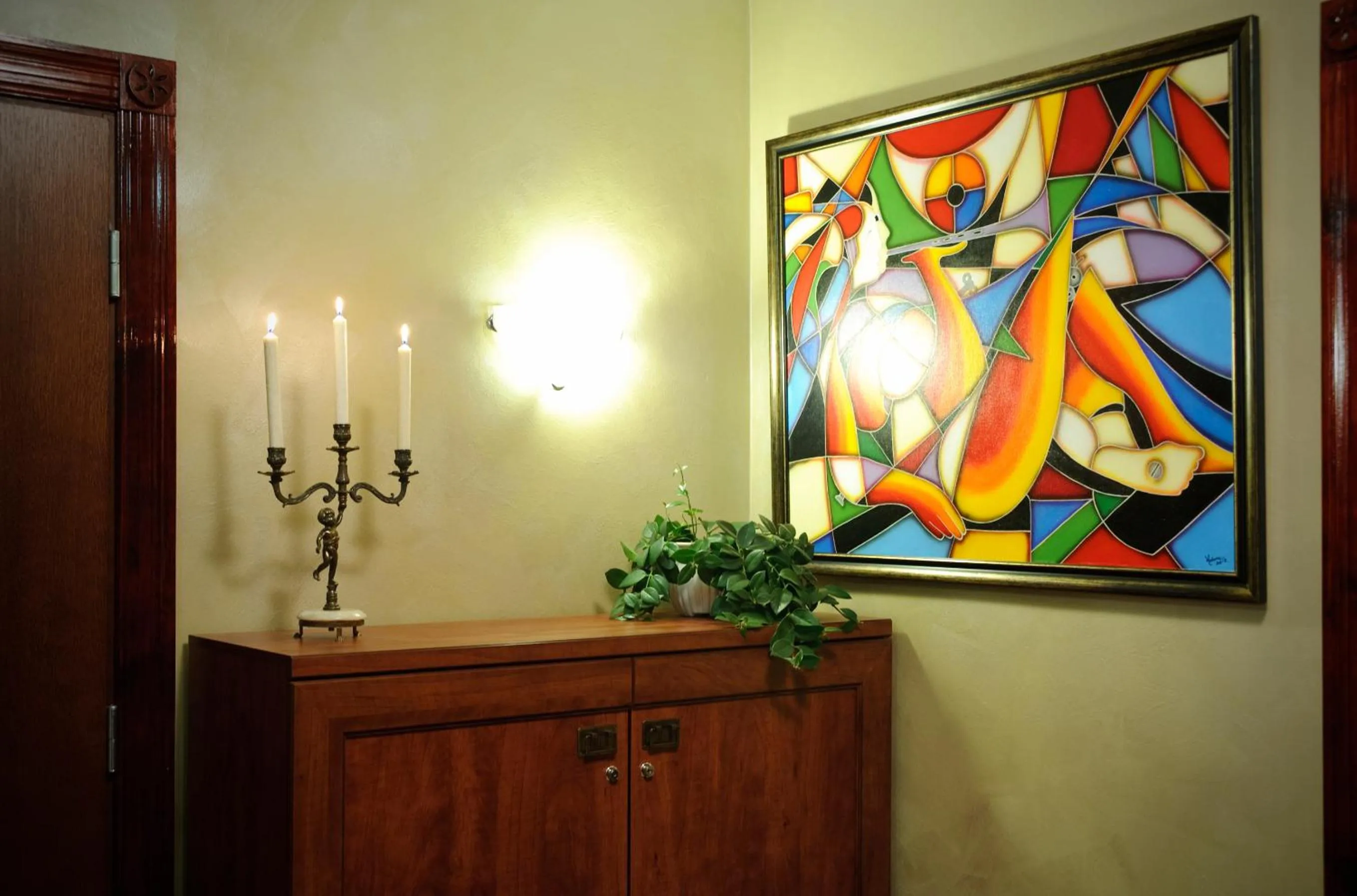 Decorative detail in Embrace Hotel & Apartments