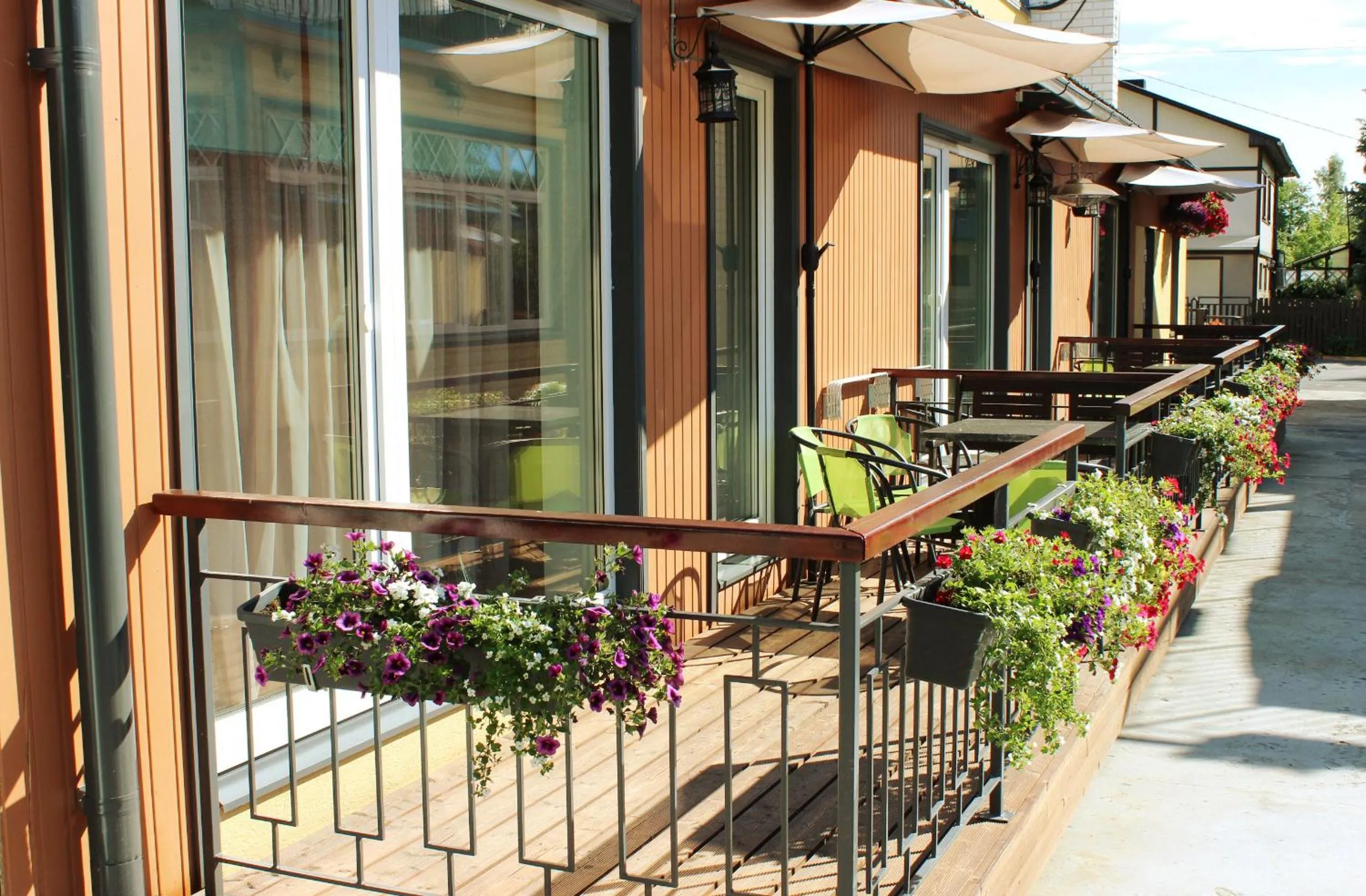 Balcony/Terrace in Embrace Hotel & Apartments