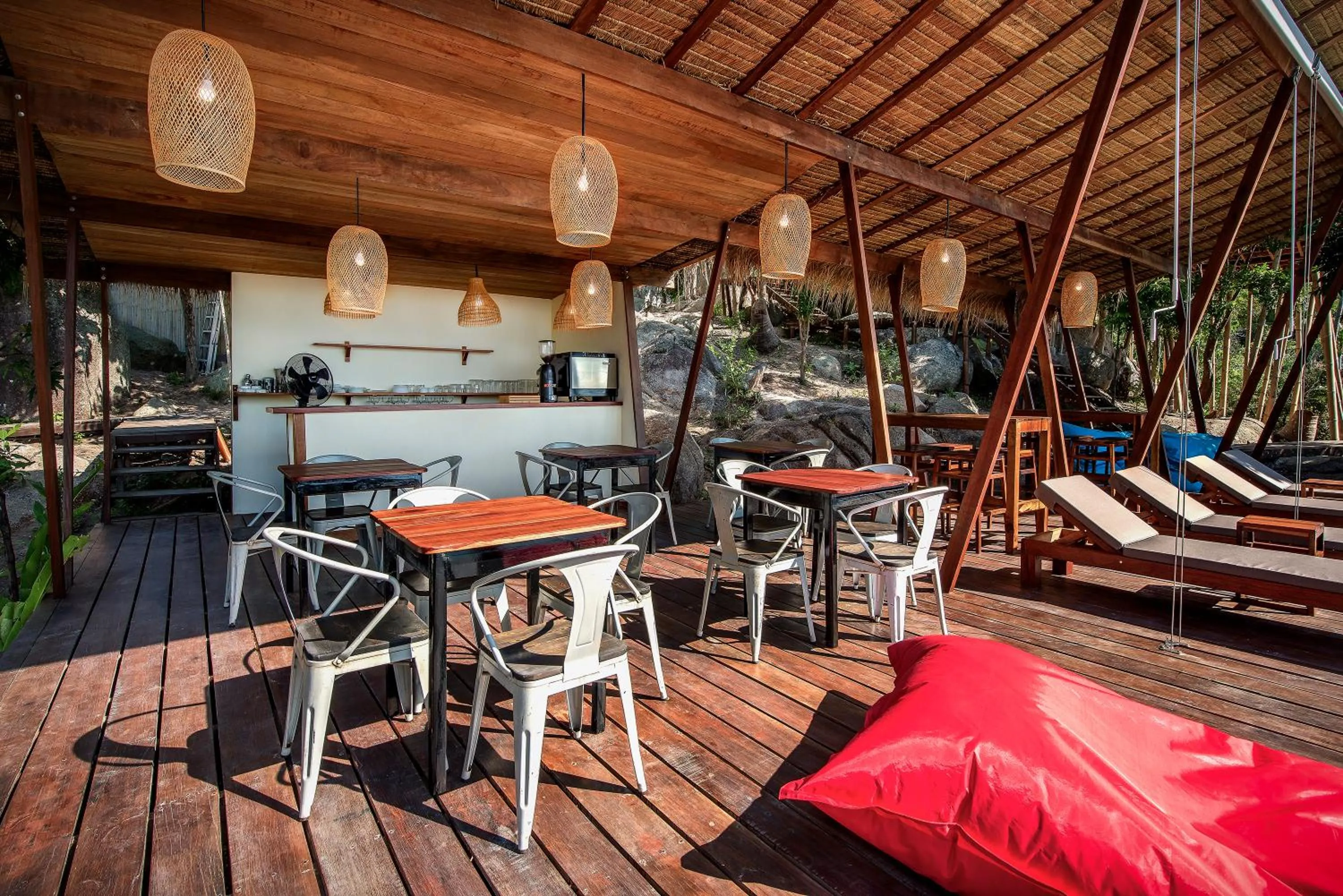 Restaurant/places to eat in Ecotao Lodge