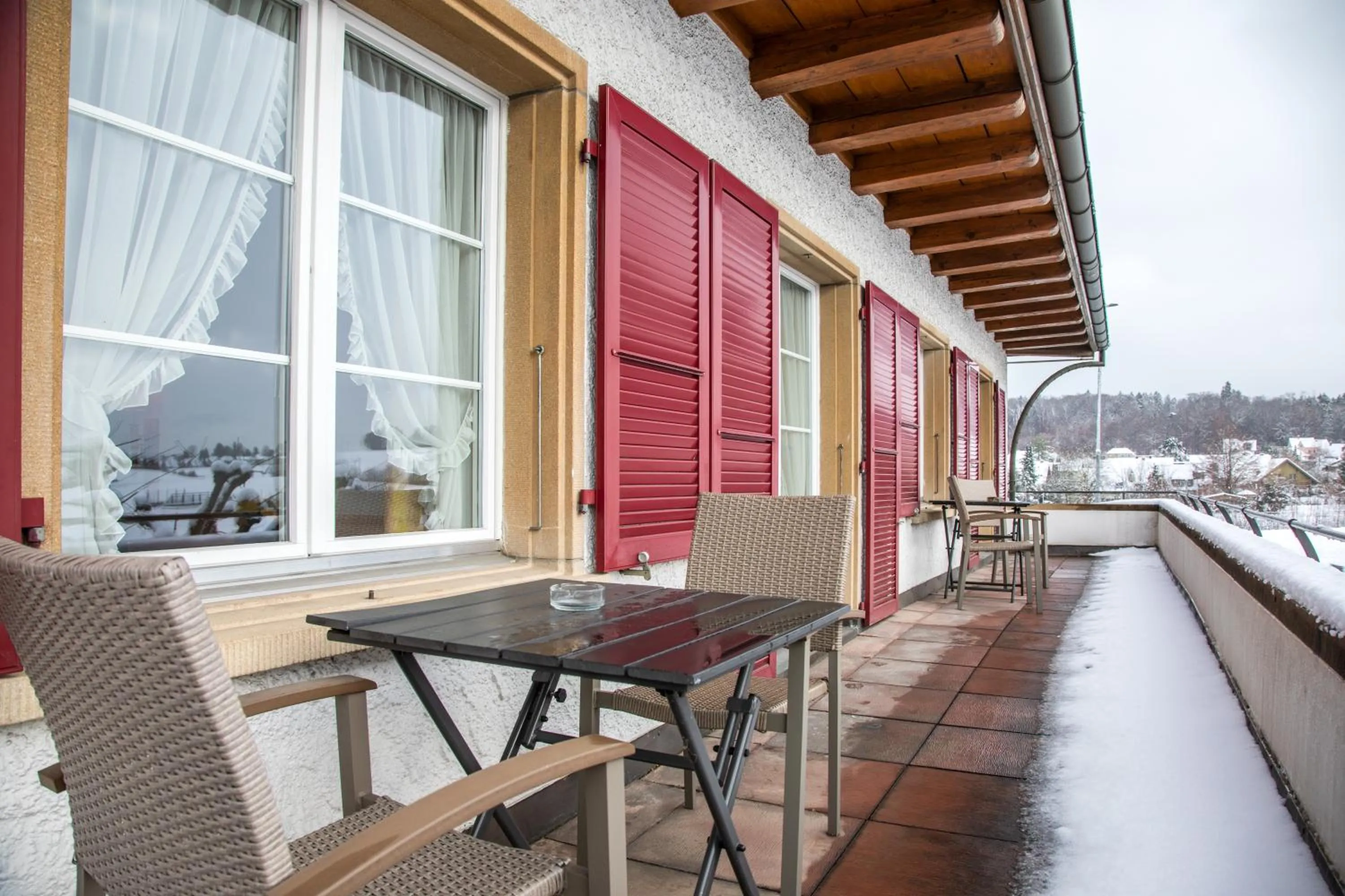 Balcony/Terrace in Gasthof Enge Self Check-In Hotel