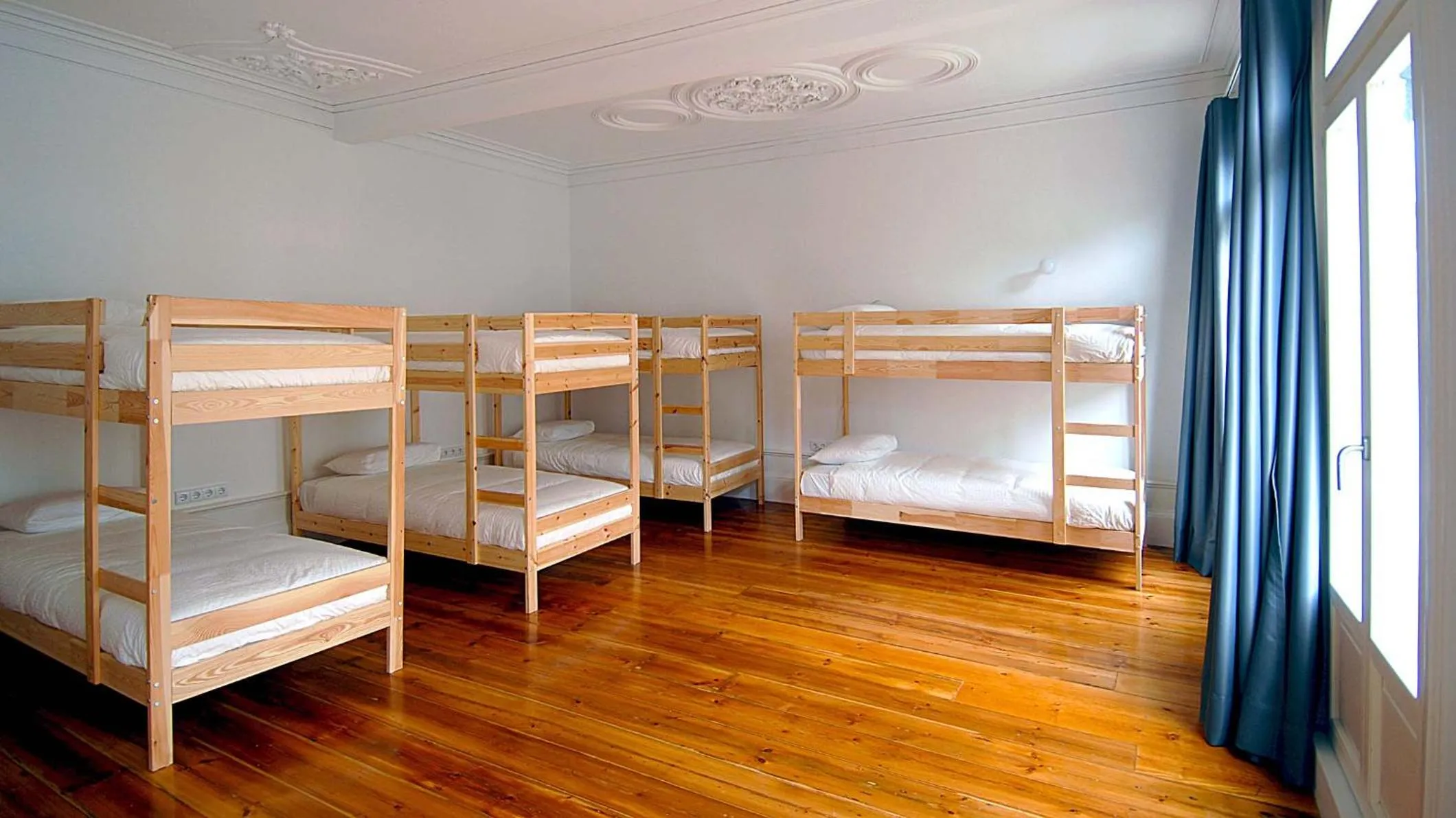 Bedroom, Bed in So Cool Hostel Porto