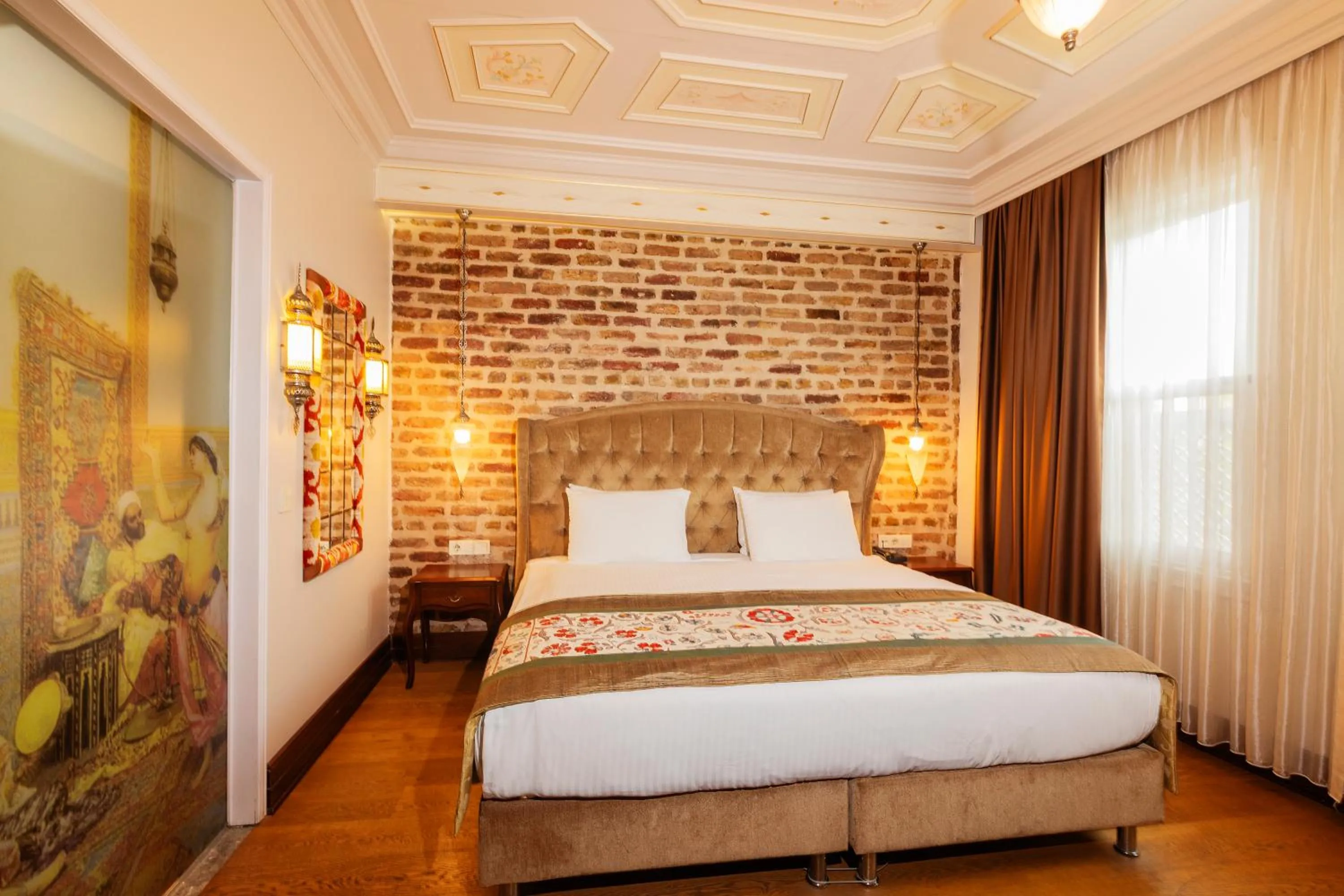 Bed in Azade Premier Hotel