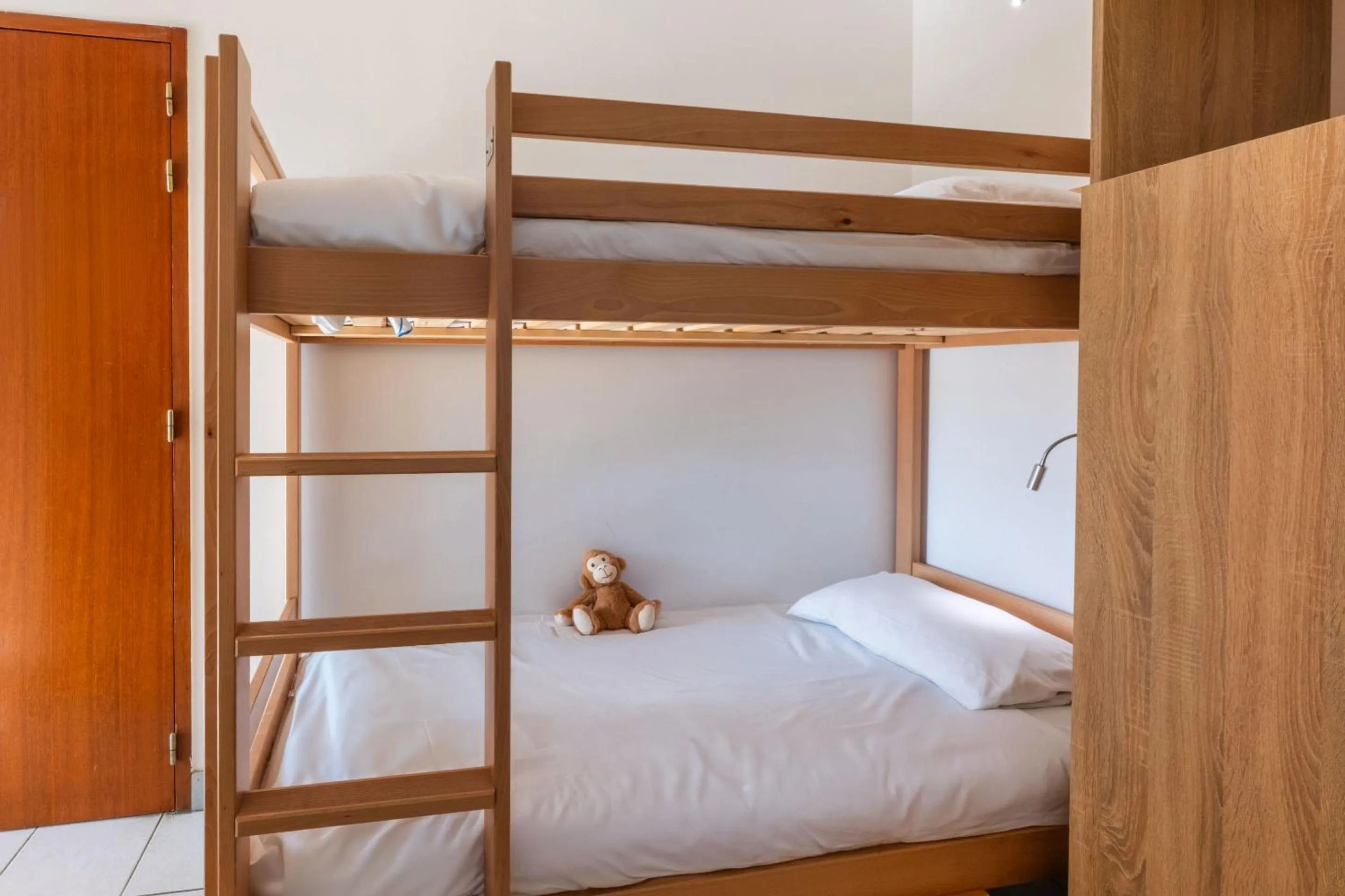 Bed in Résidence Odalys Valentin plage