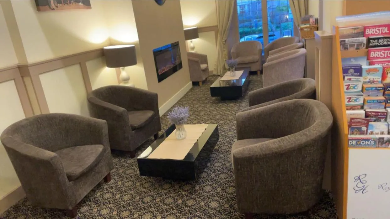 Seating area in Royal Grosvenor Hotel