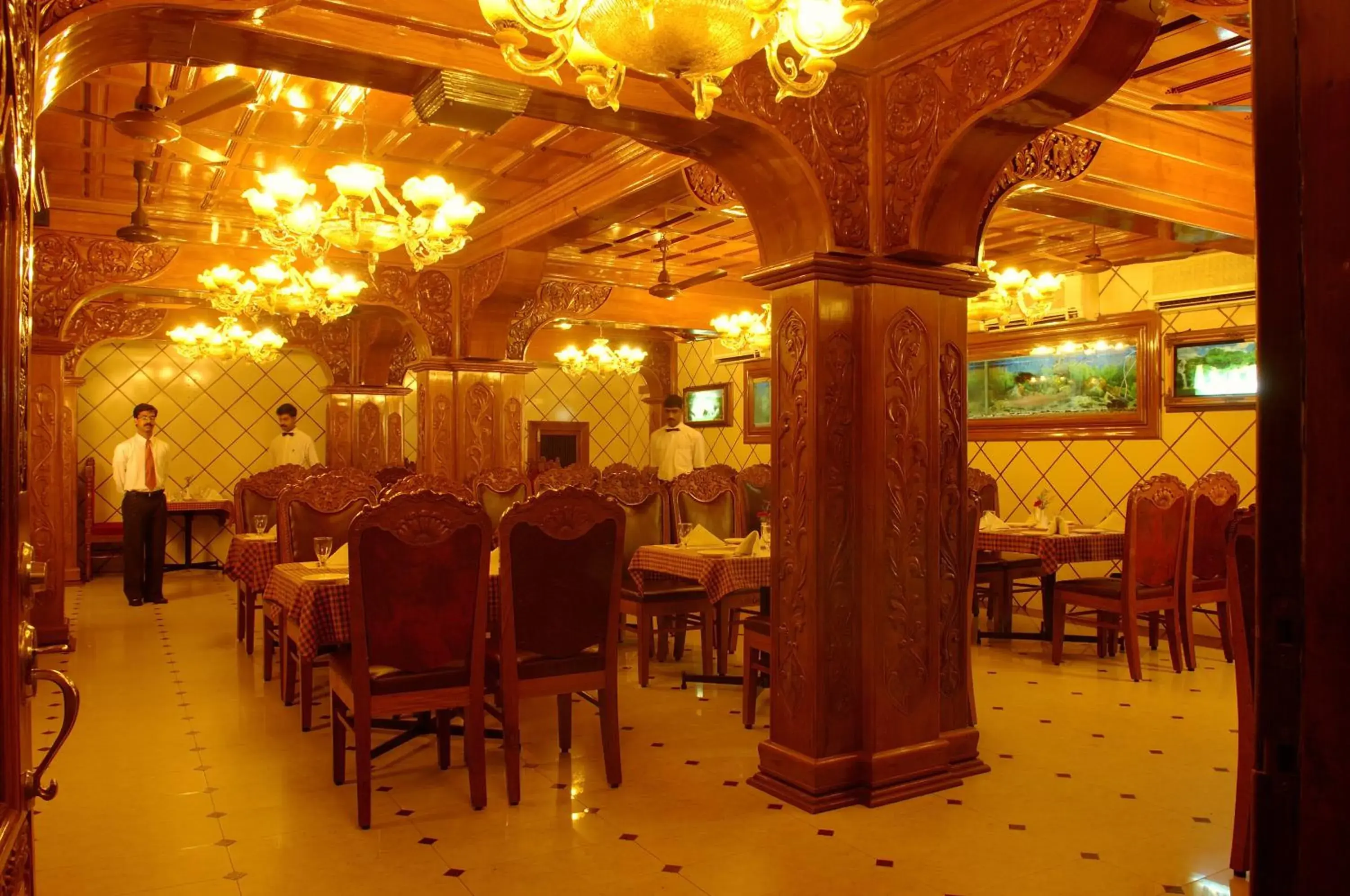 Restaurant/places to eat in Hotel Arcadia Restaurant/places to eat in Hotel Arcadia