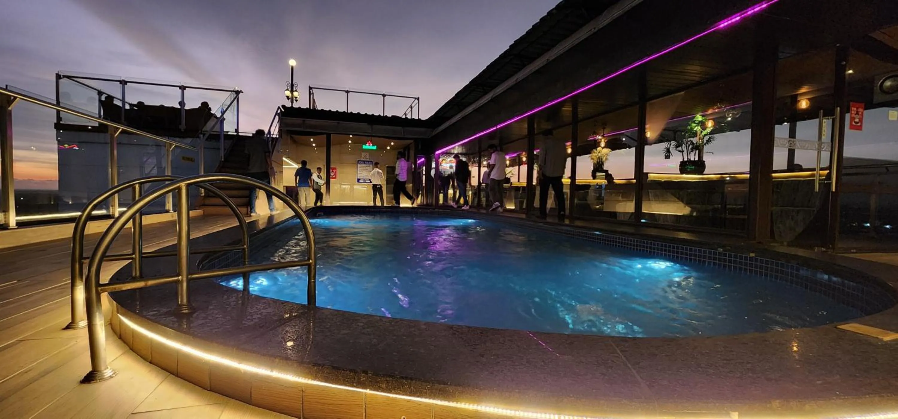 Pool view in Hotel Arcadia