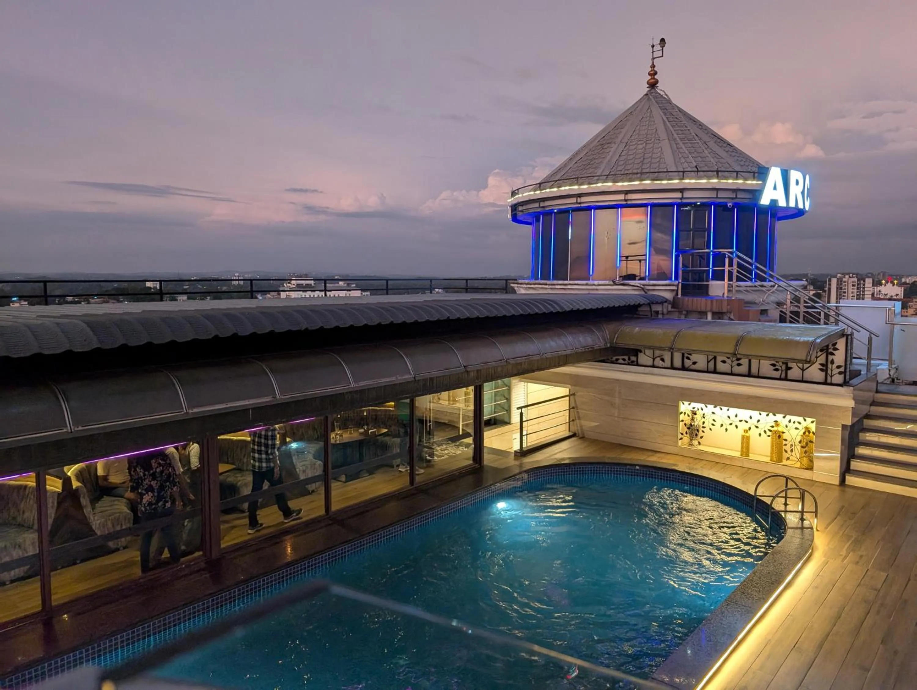 Swimming pool in Hotel Arcadia