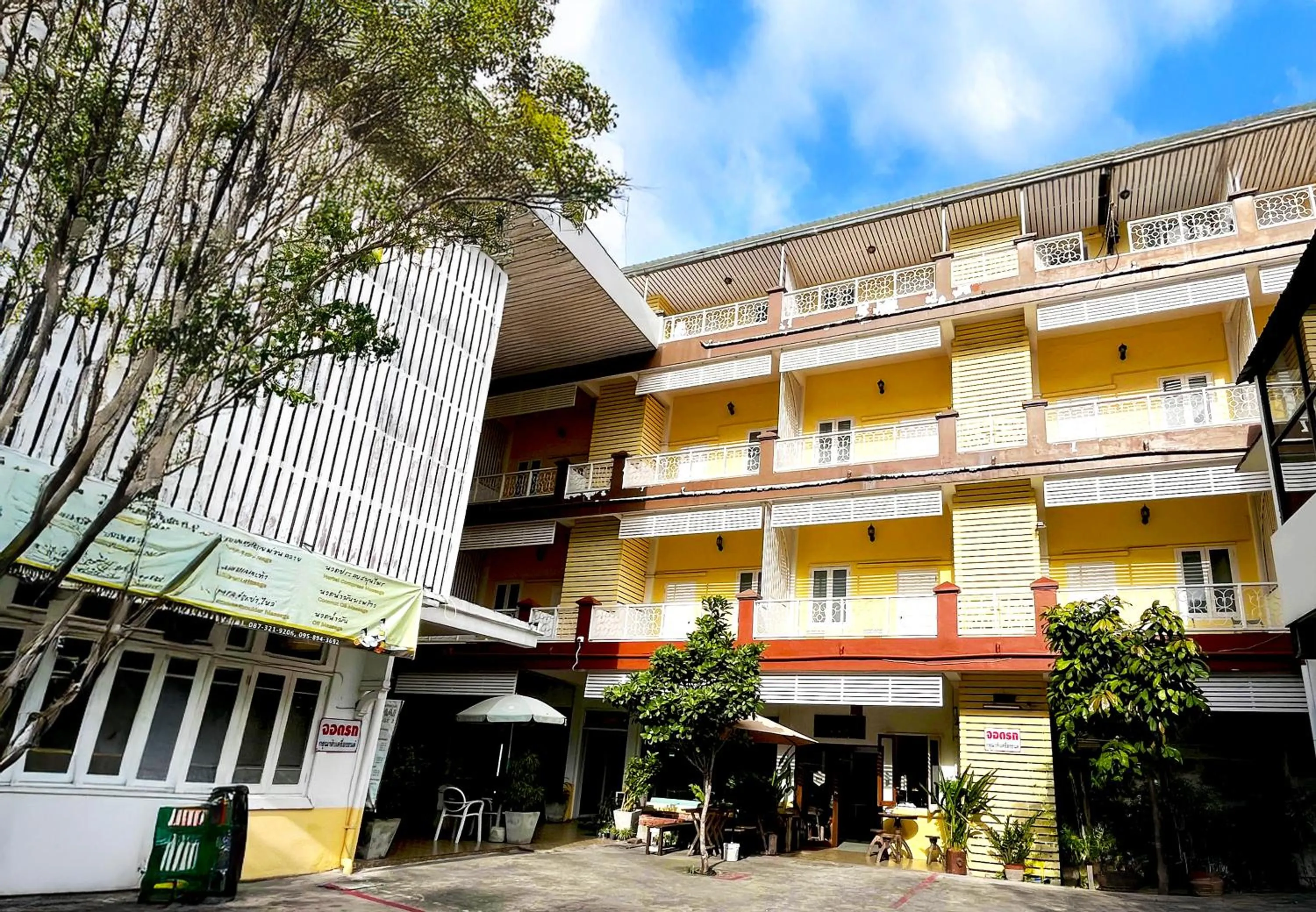 Property building in Excel Hotel Bangkok former Sri Krungthep Hotel