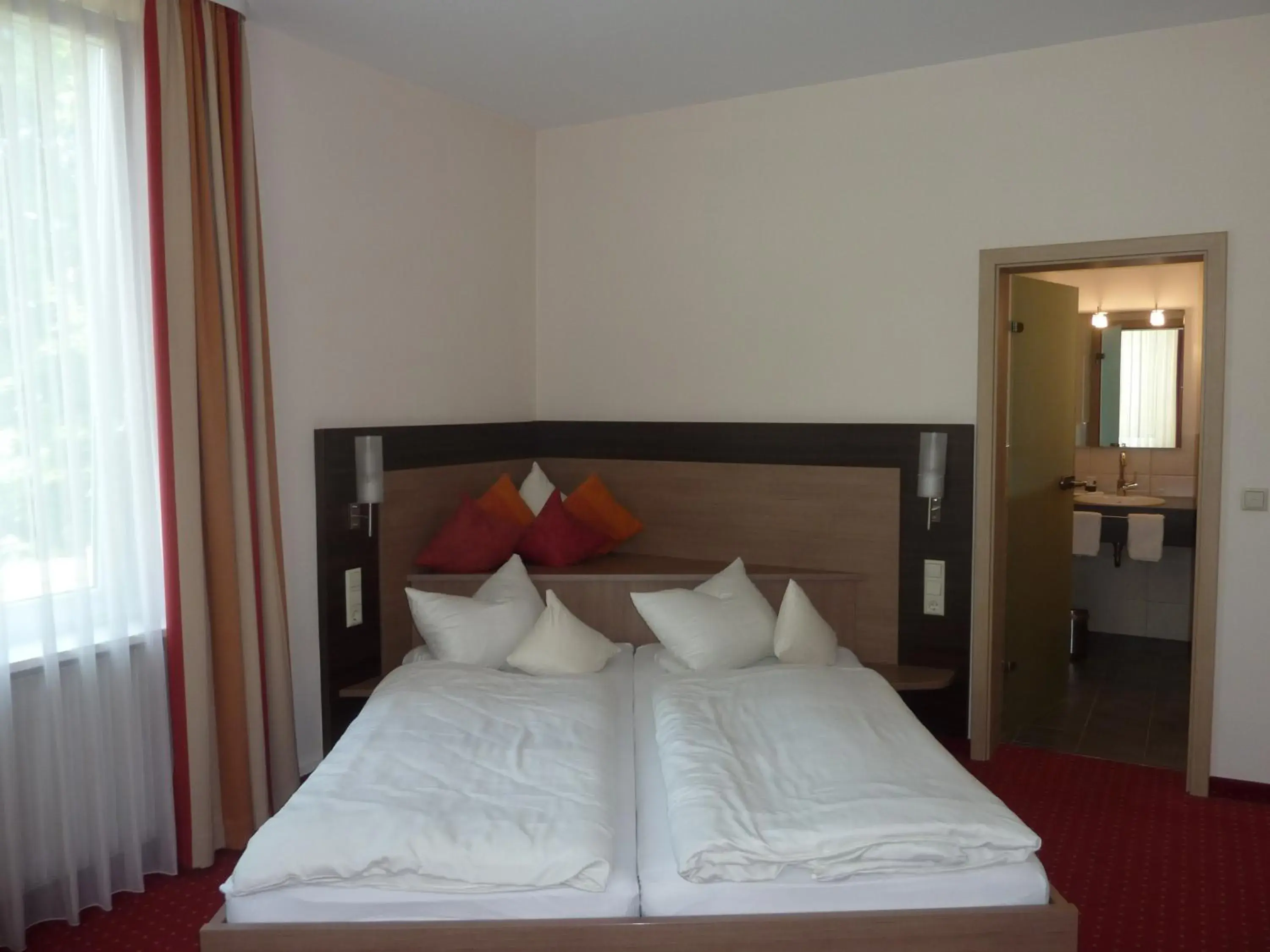 Double Room - single occupancy in Hotel Gasthof König Karl Double Room - single occupancy in Hotel Gasthof König Karl