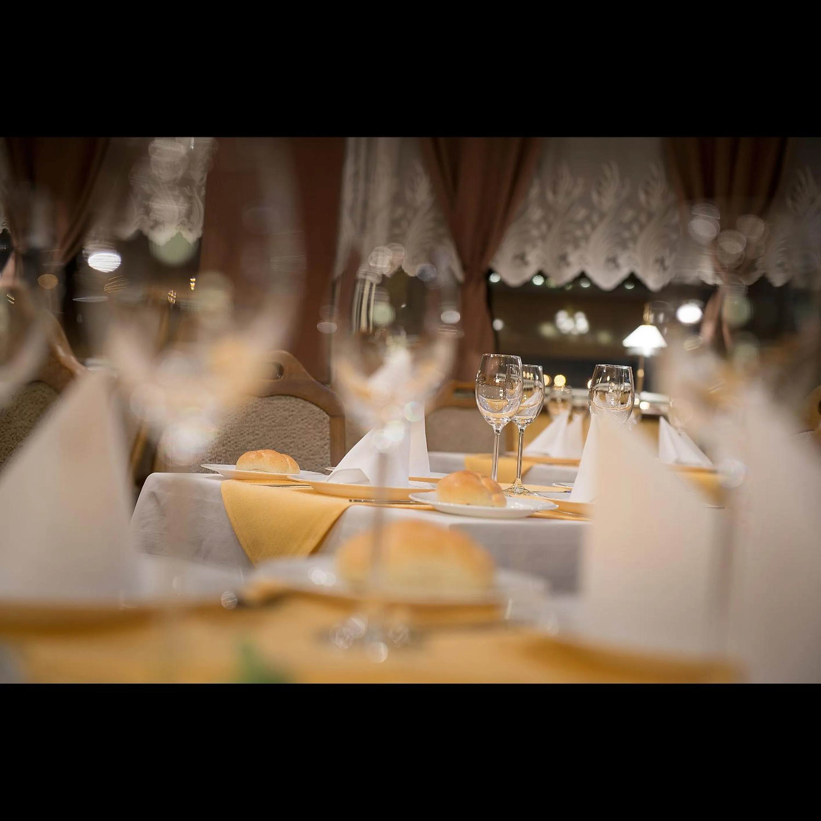 Restaurant/places to eat in Hotel Kladno