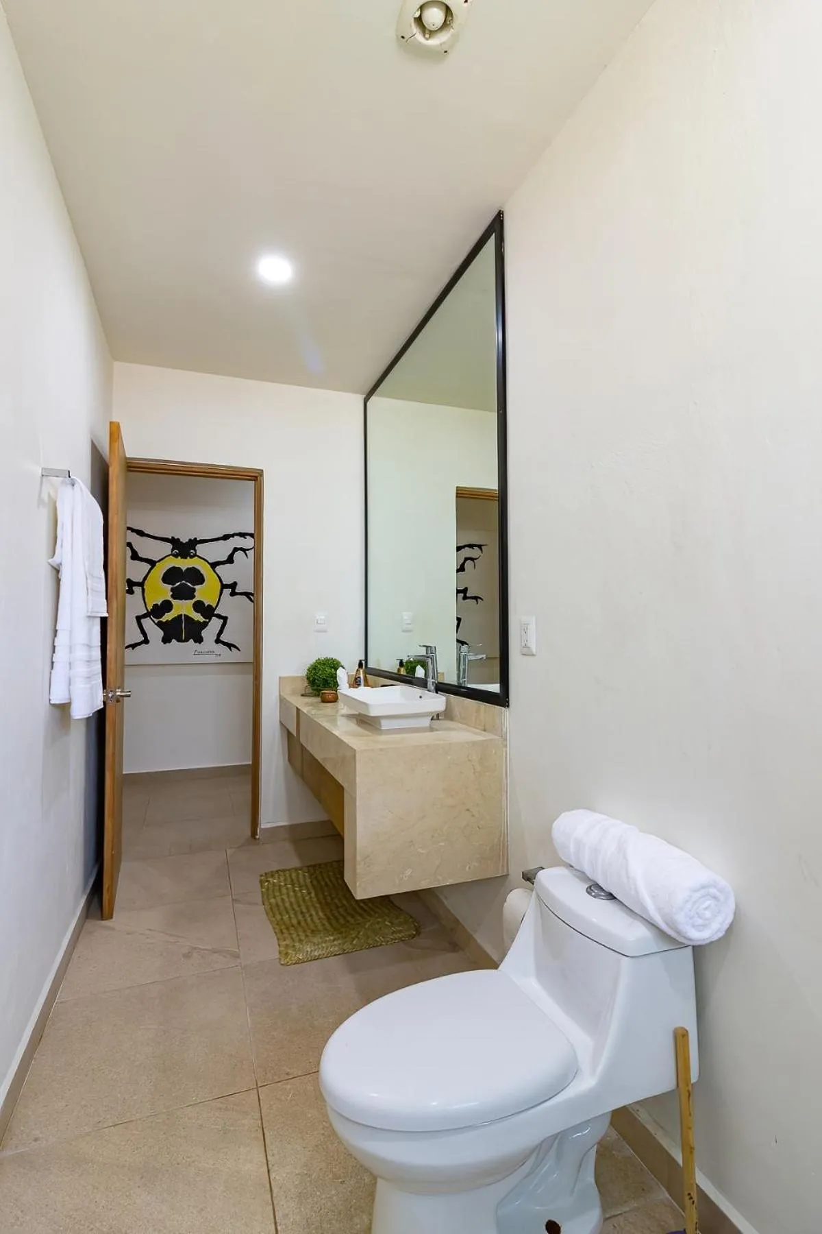 Toilet in Elementus Tulum