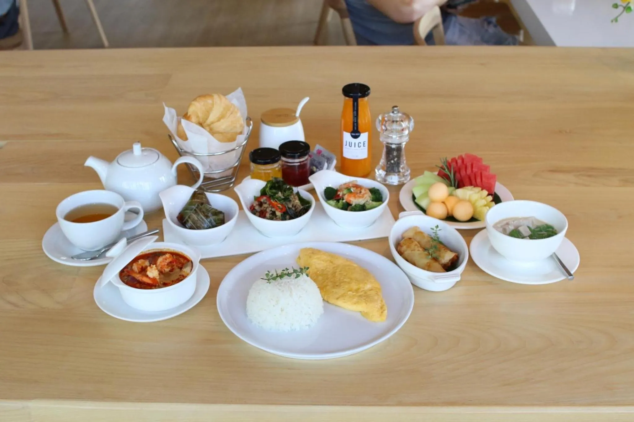 Breakfast in Tara Villa