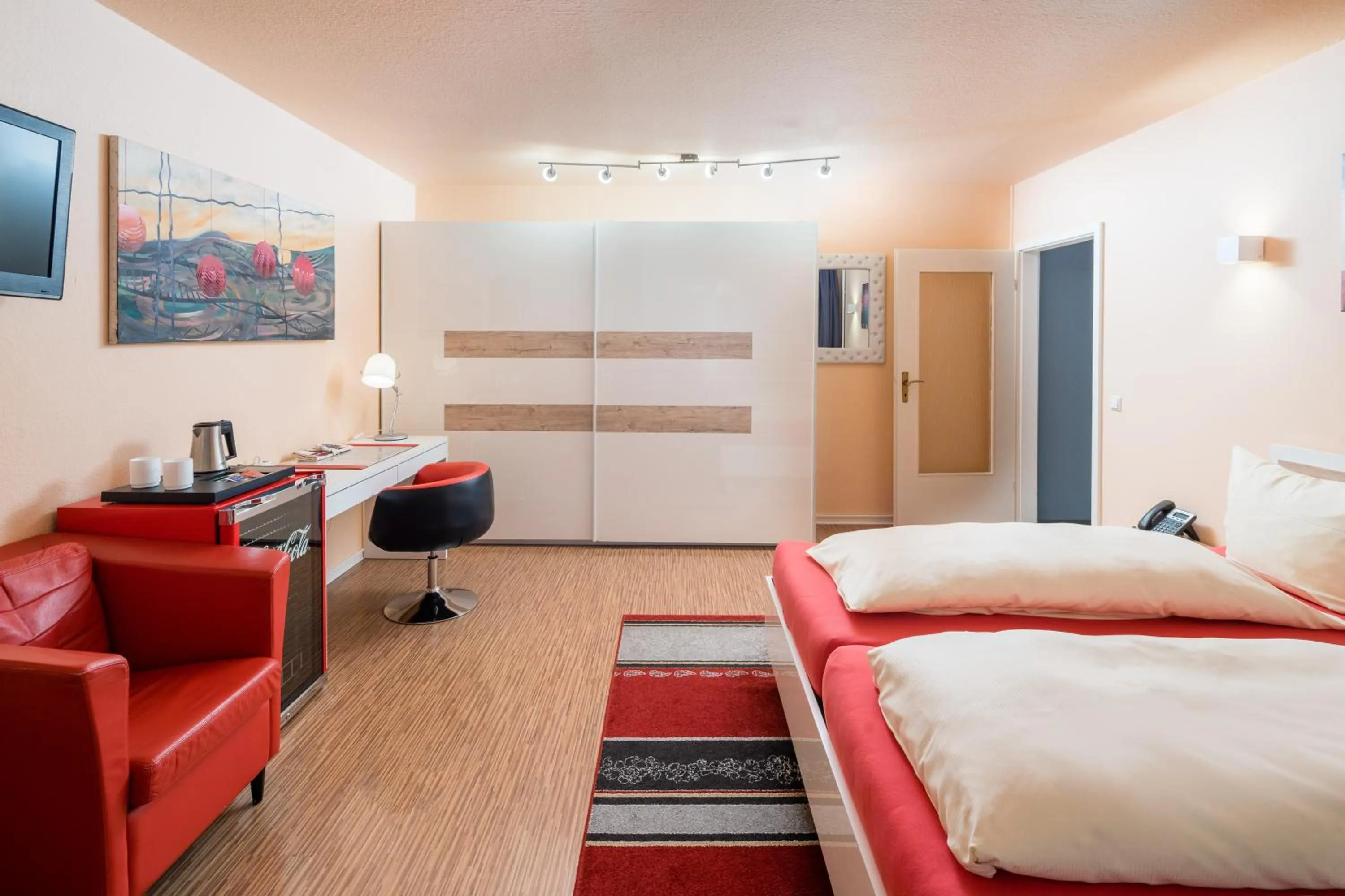 Photo of the whole room, Bed in Hotel Am Gottesauer Schloss