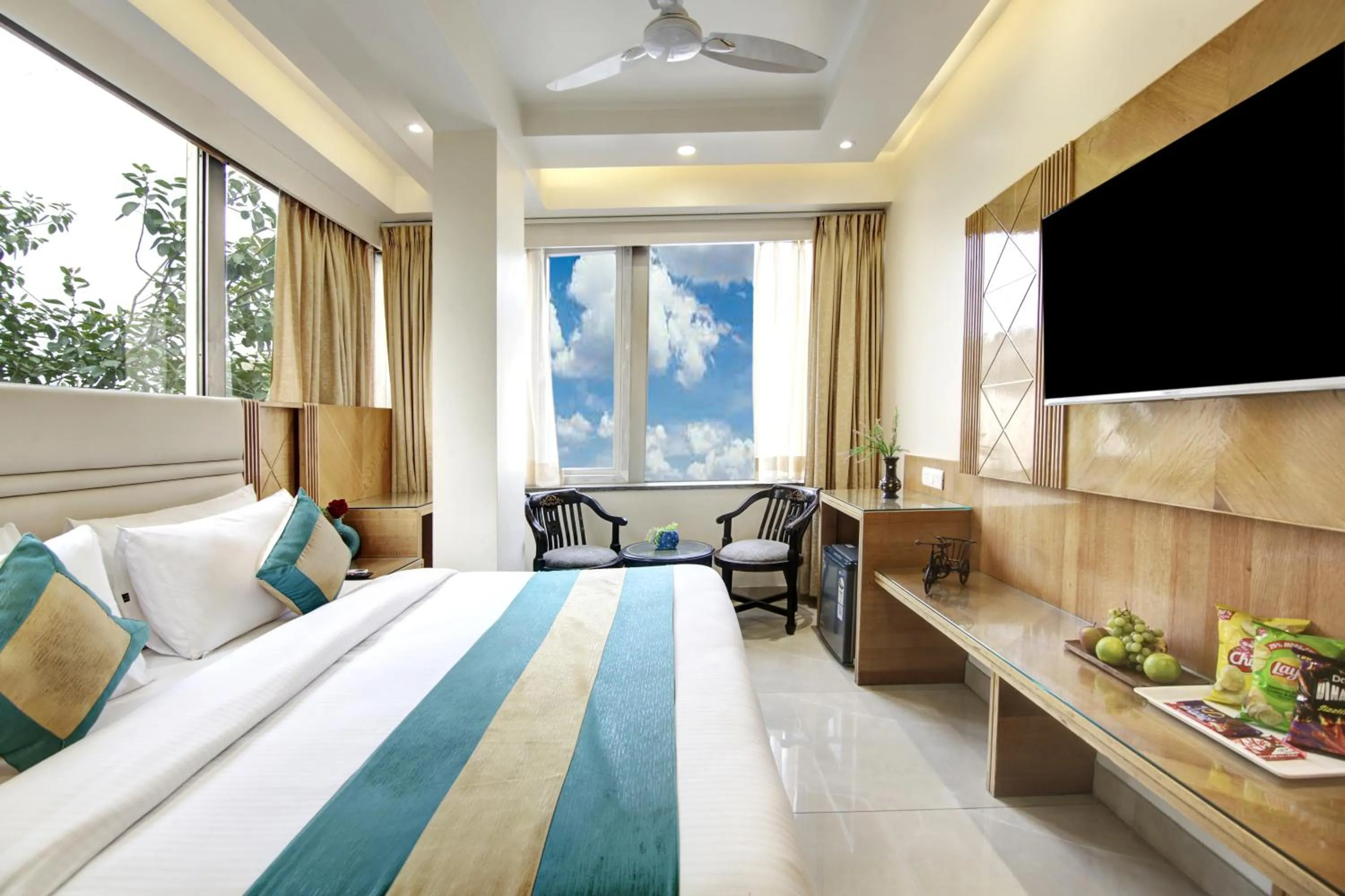 Bedroom, Bed in Hotel Krishna Plaza Just Near New Delhi Station And Connaught Place By M S Hospitality
