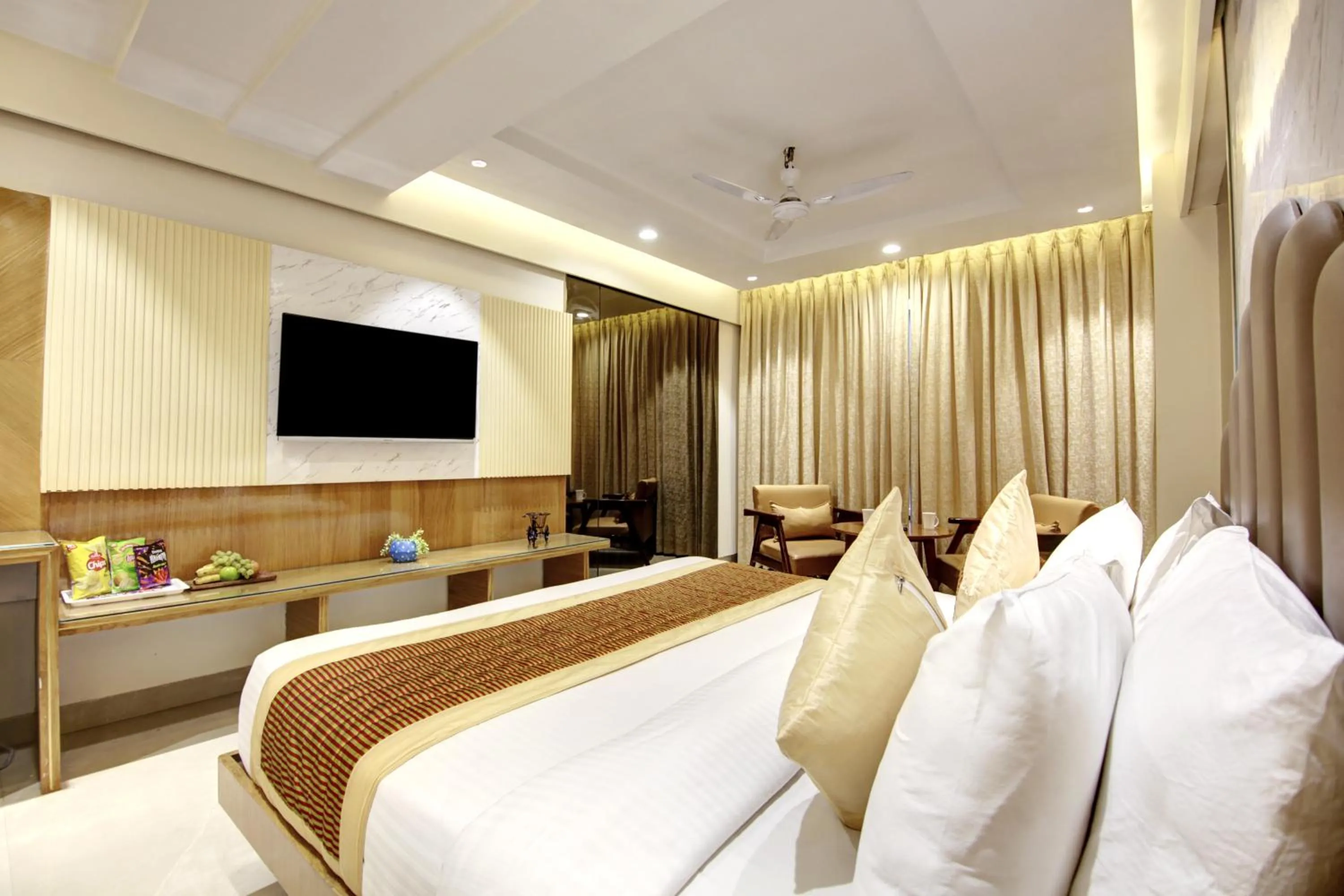 Bedroom, Bed in Hotel Krishna Plaza Just Near New Delhi Station And Connaught Place By M S Hospitality