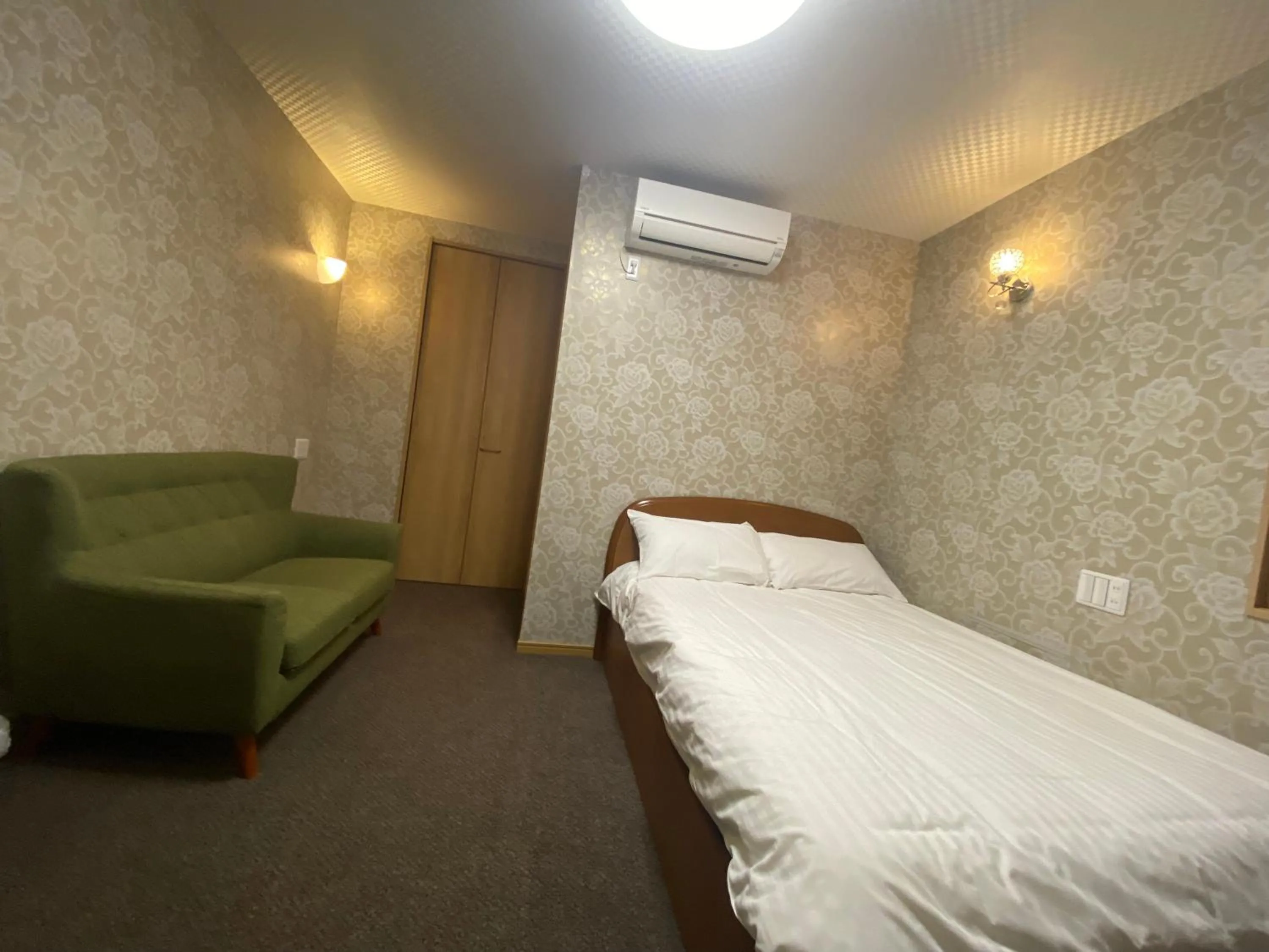 Bed in Allcomein Hotel Akihabara
