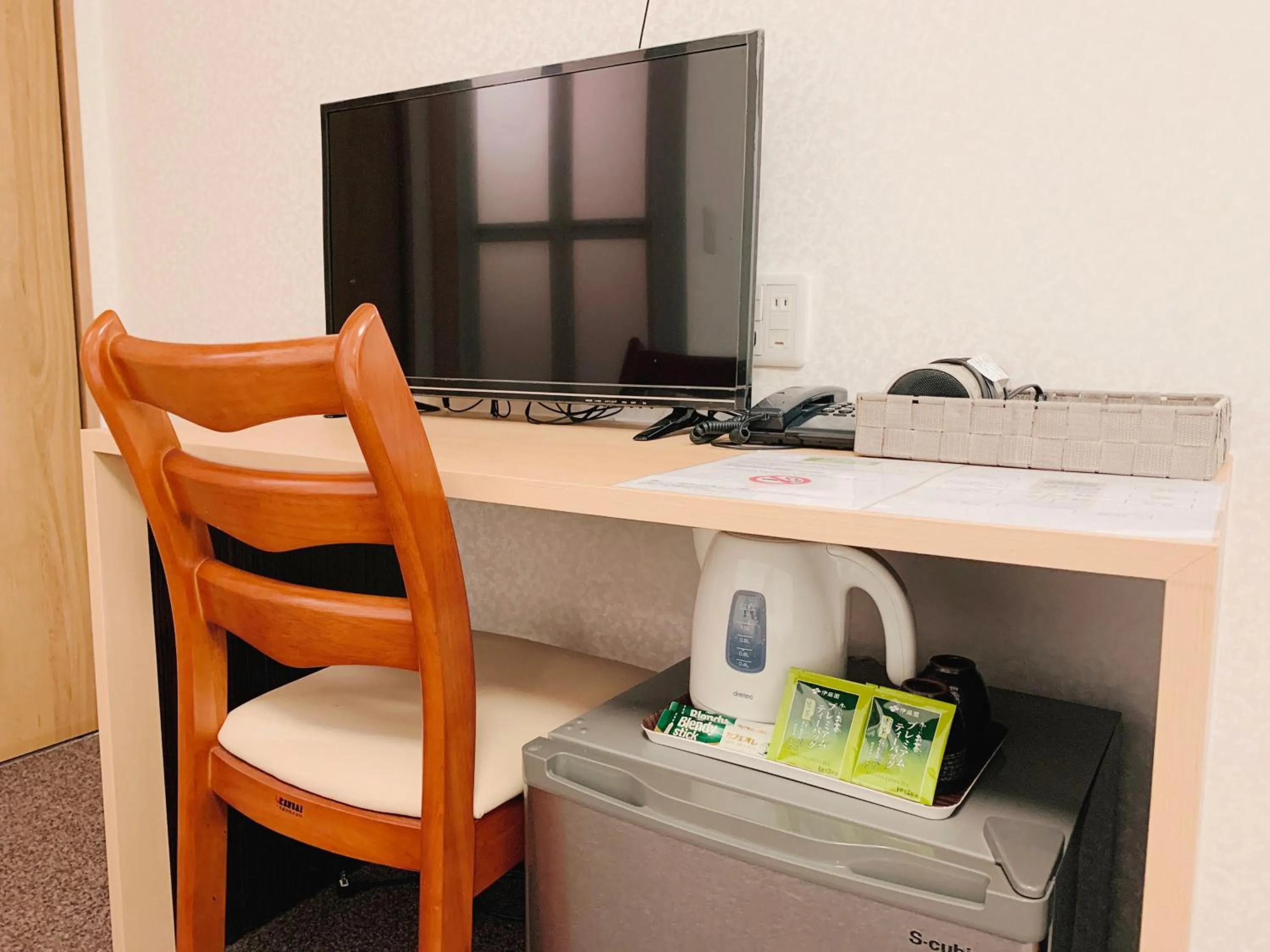 TV and multimedia in Allcomein Hotel Akihabara