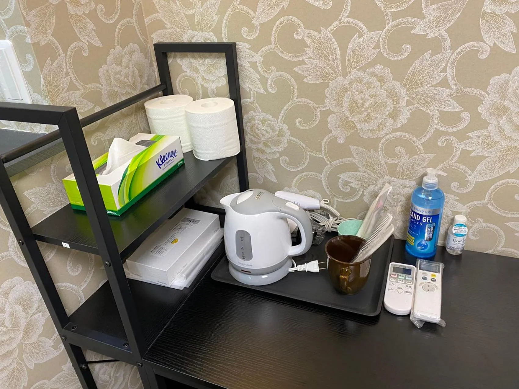 Coffee/tea facilities in Allcomein Hotel Akihabara