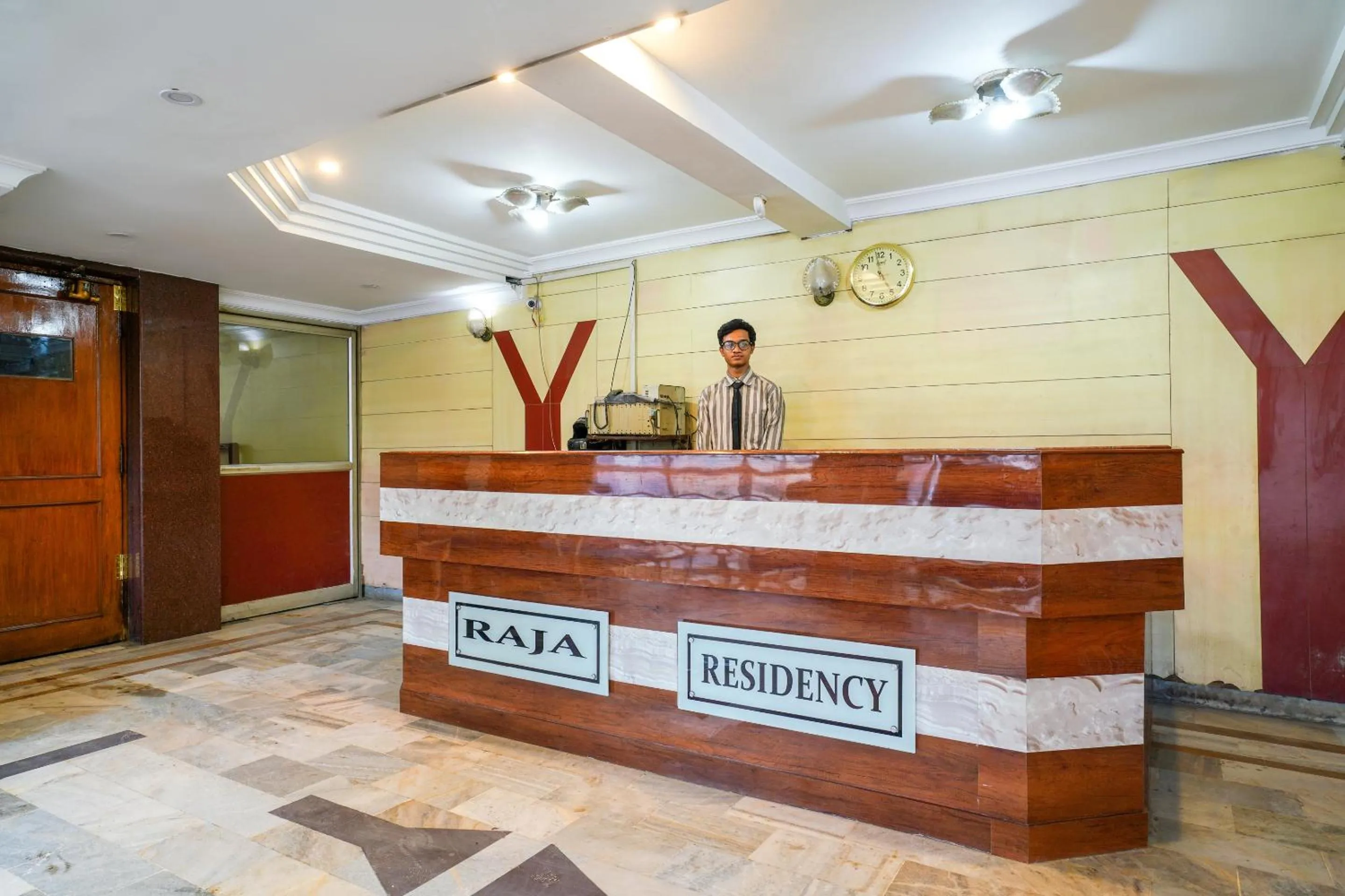 Lobby or reception in Hotel O Raja Residency Near Snow World