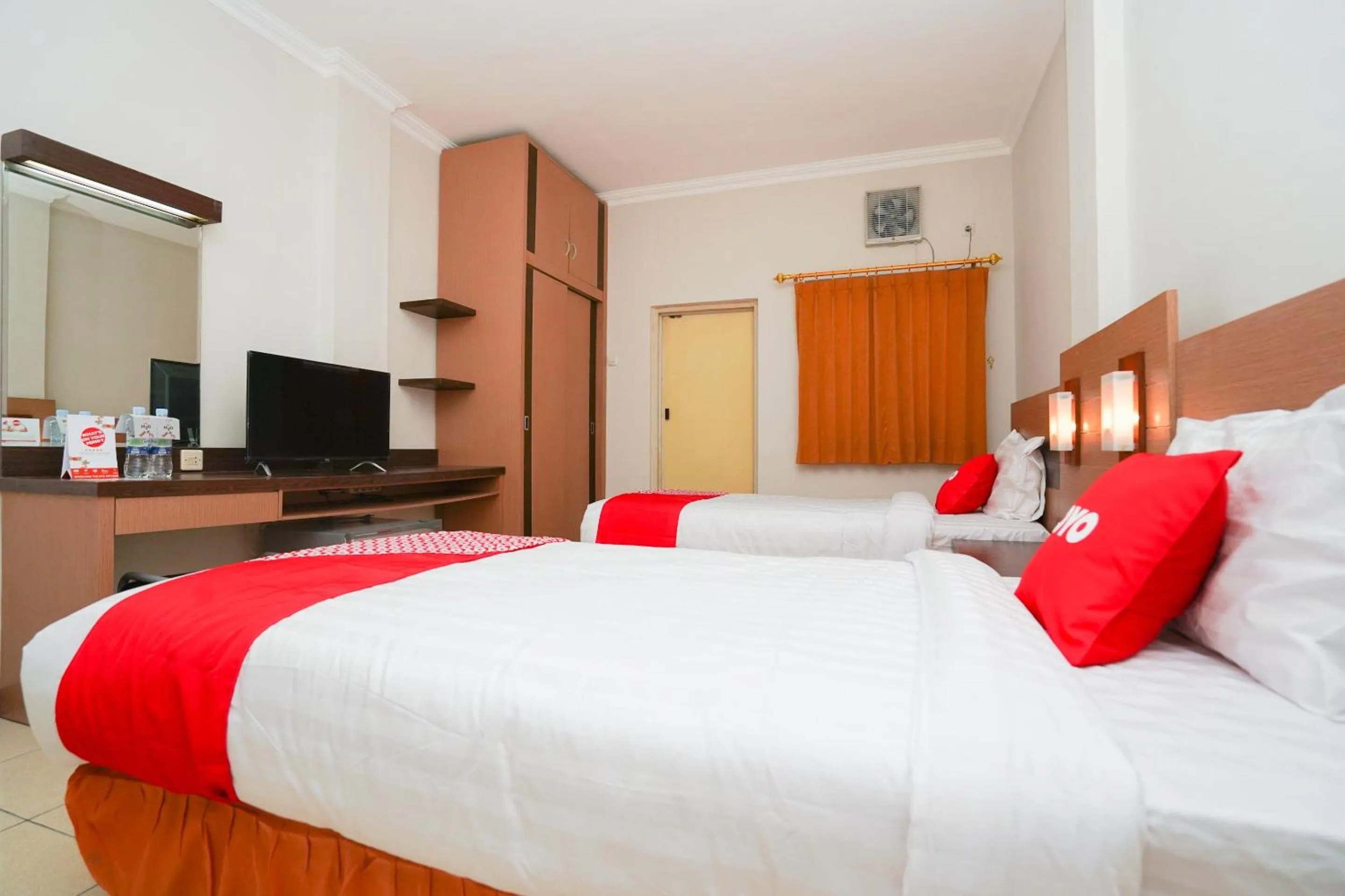 Bedroom, Bed in Hotel O Graha Marina