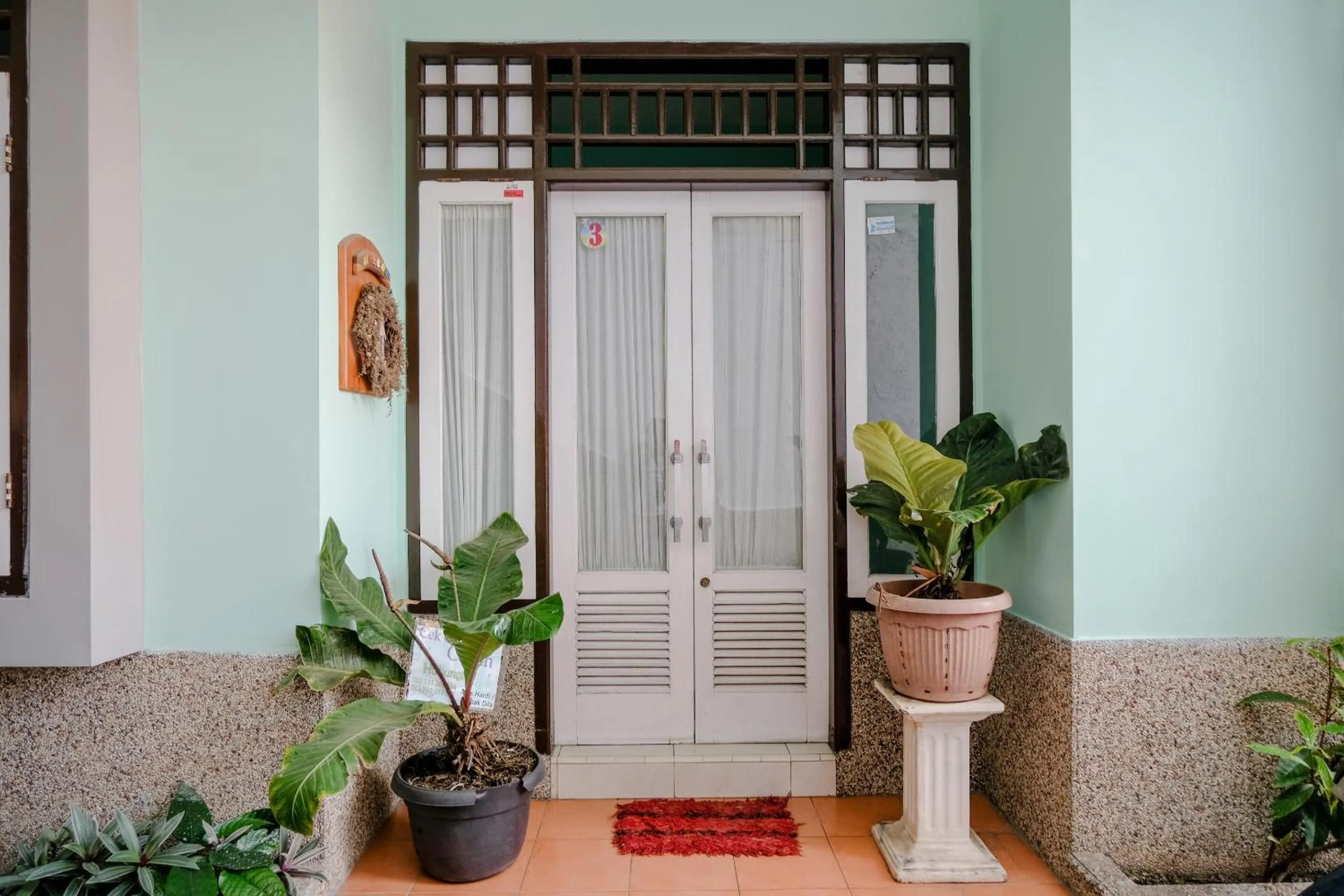 Facade/entrance in Hotel O Villa Hardi