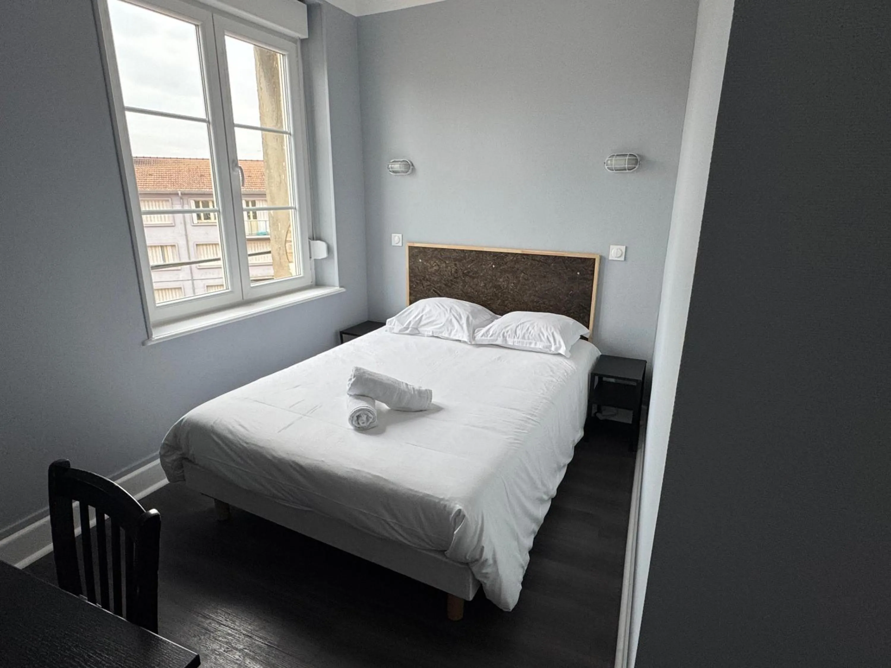 Bedroom, Bed in Abc Hotel