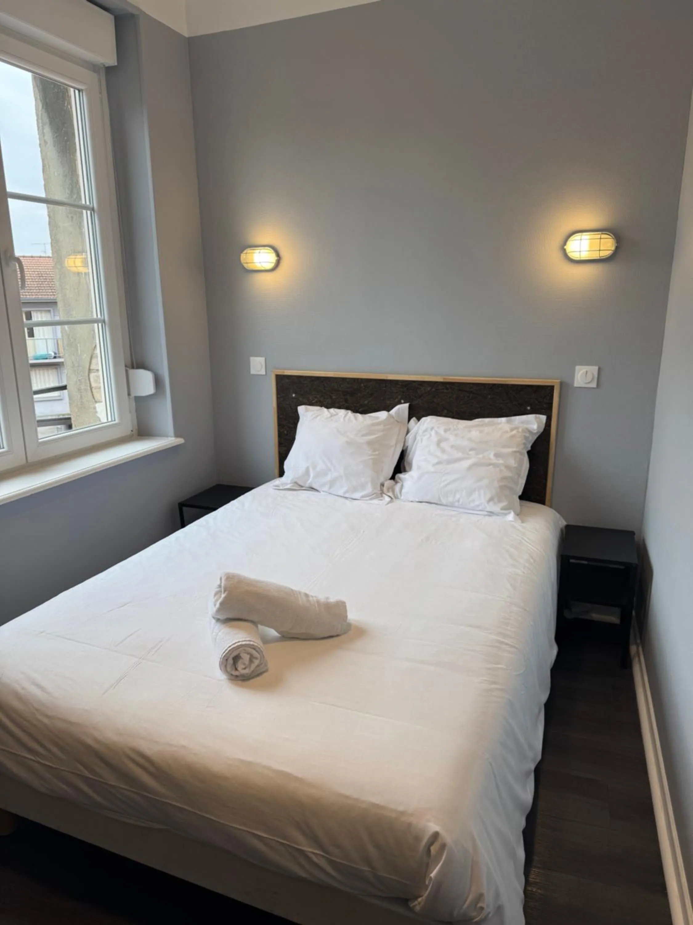 Bedroom, Bed in Abc Hotel