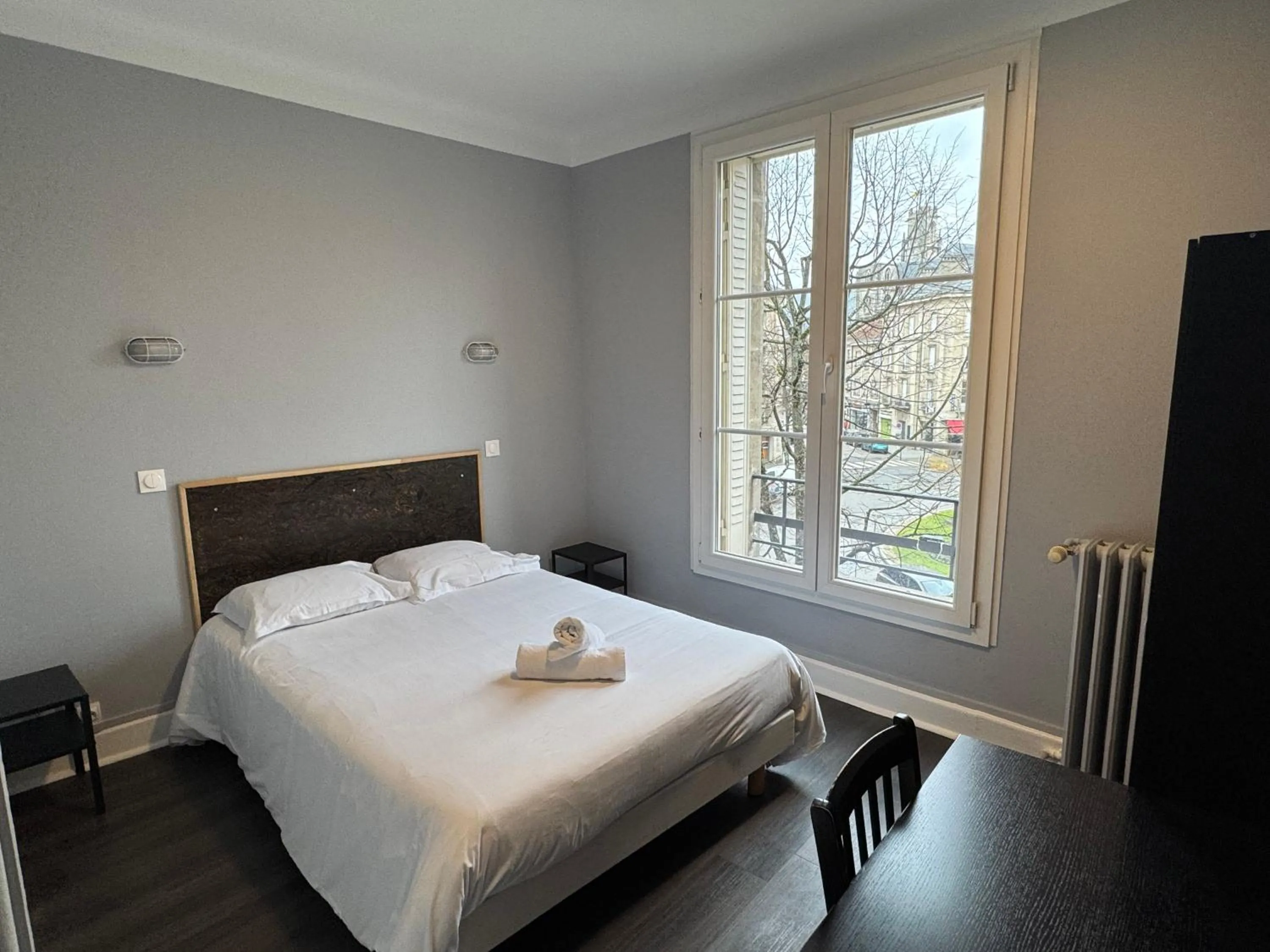Bedroom, Bed in Abc Hotel