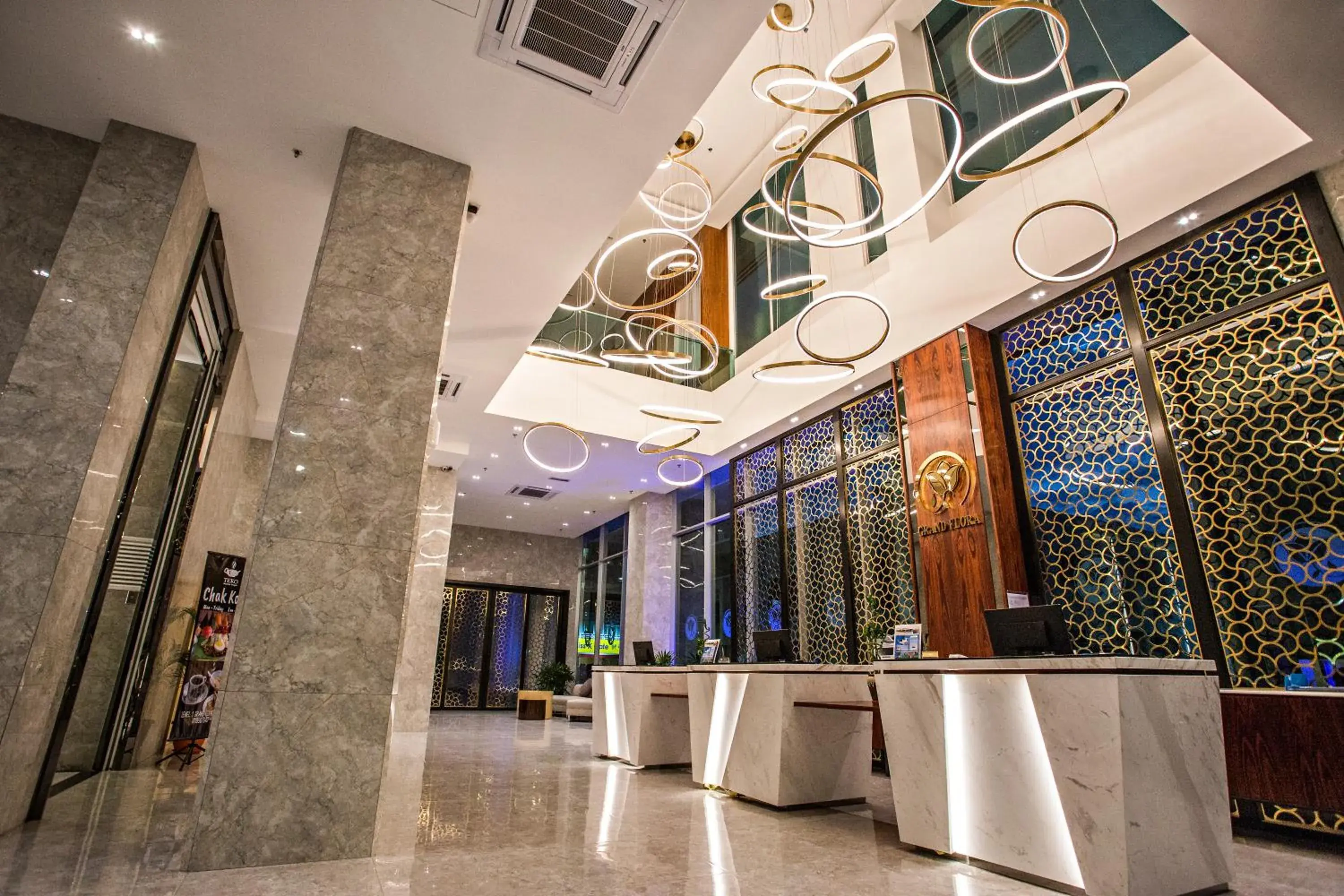 Lobby or reception in GRAND FLORA HOTEL Lobby or reception in GRAND FLORA HOTEL