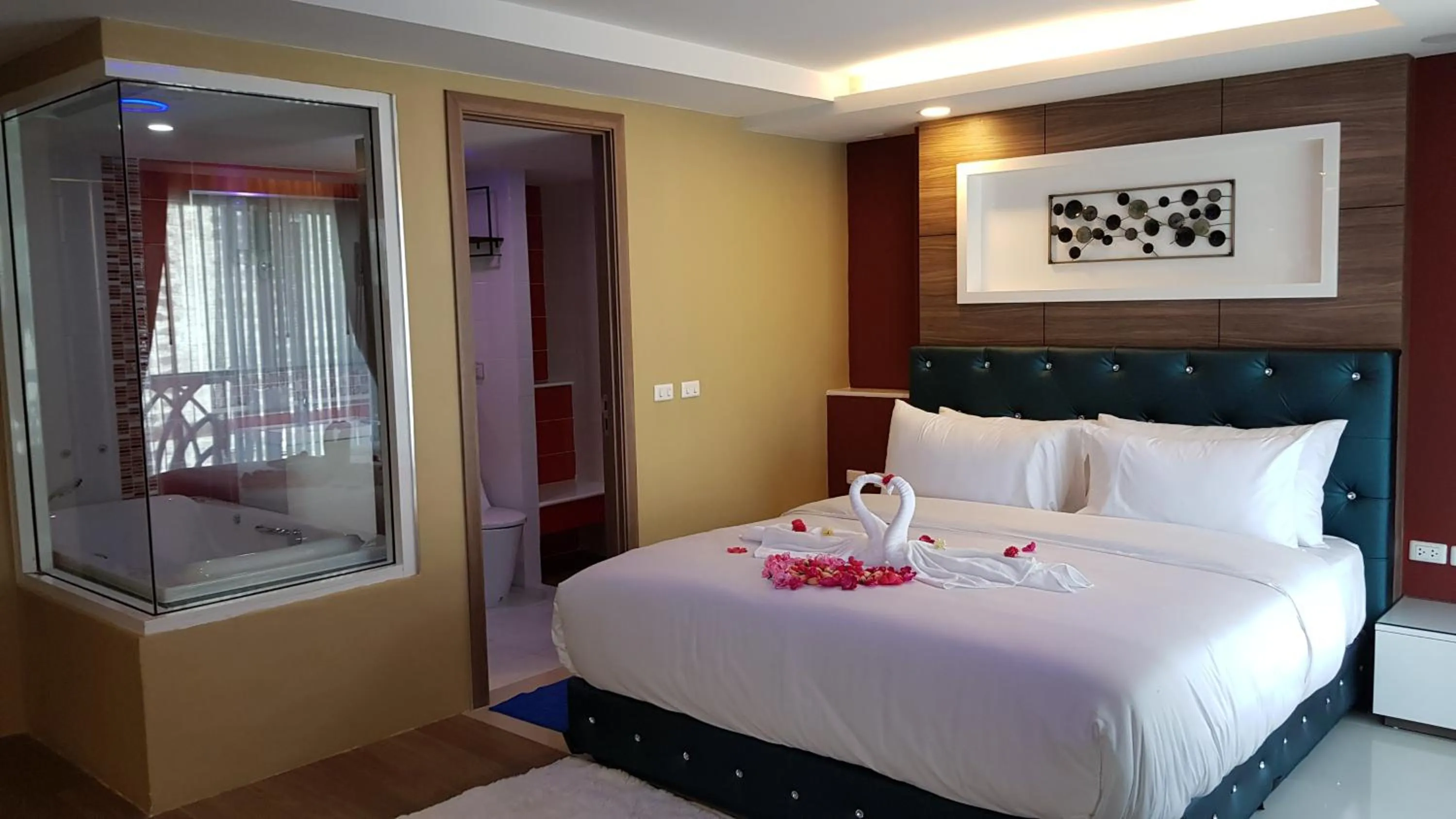 Bed in BlueTel Re'sidencE Bangkok IMPACT บลูเทล เรซิดองส์ กรุงเทพ อิมแพค