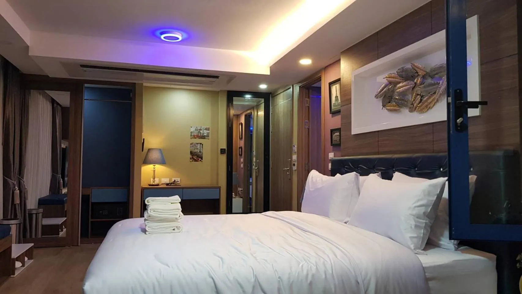 Bed in BlueTel Re'sidencE Bangkok IMPACT บลูเทล เรซิดองส์ กรุงเทพ อิมแพค