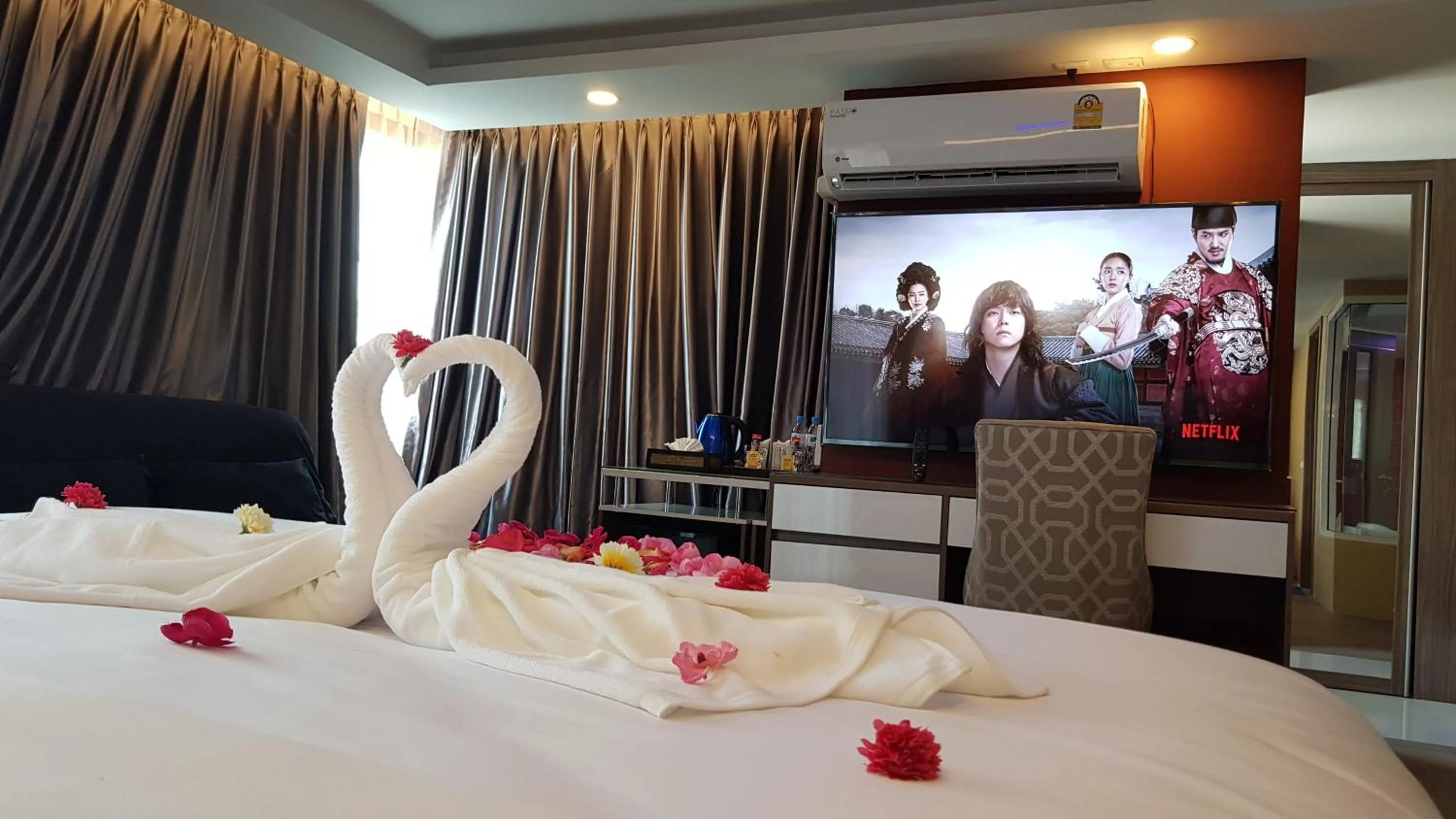 Bed in BlueTel Re'sidencE Bangkok IMPACT บลูเทล เรซิดองส์ กรุงเทพ อิมแพค