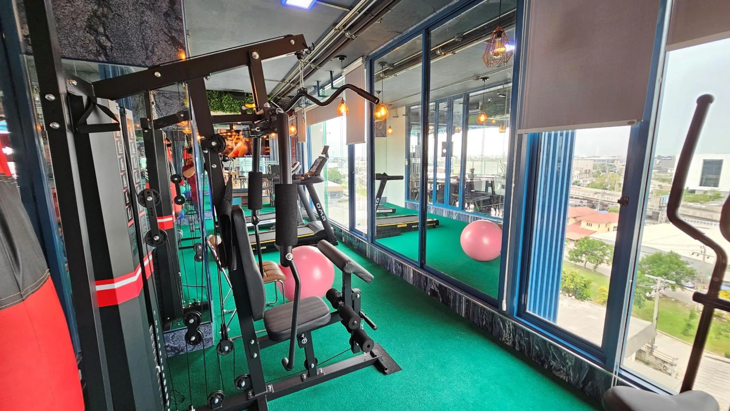 Fitness centre/facilities in BlueTel Re'sidencE Bangkok IMPACT บลูเทล เรซิดองส์ กรุงเทพ อิมแพค